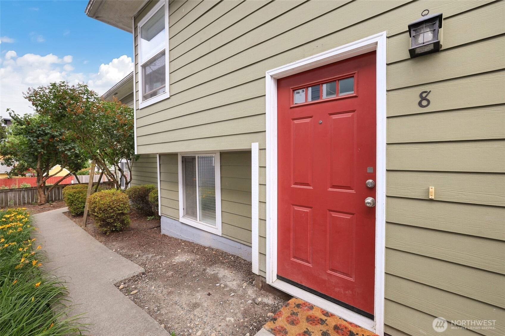 16th Ave, Seattle, WA 98106 #1
