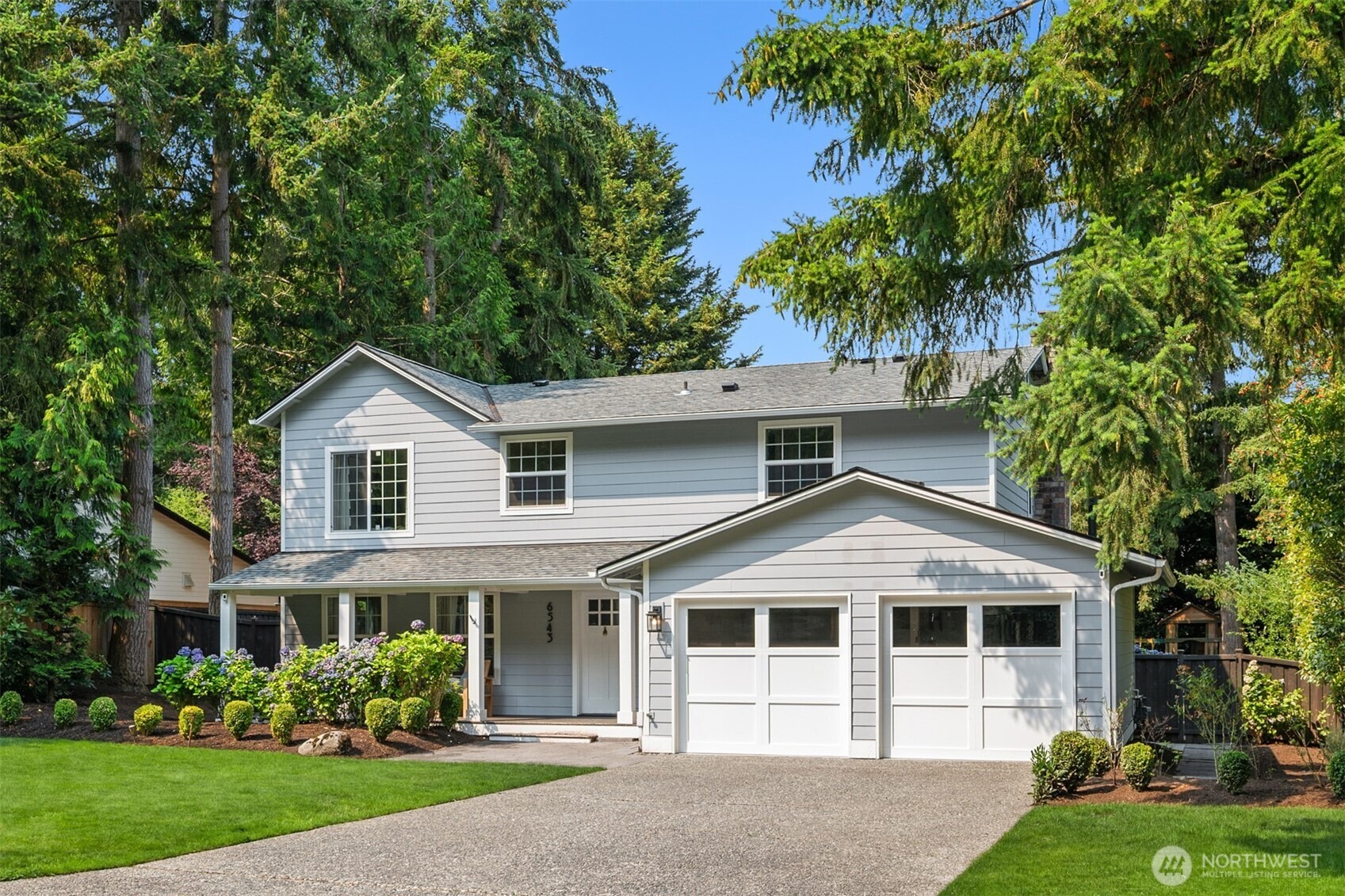 81st Ave, Mercer Island, WA 98040