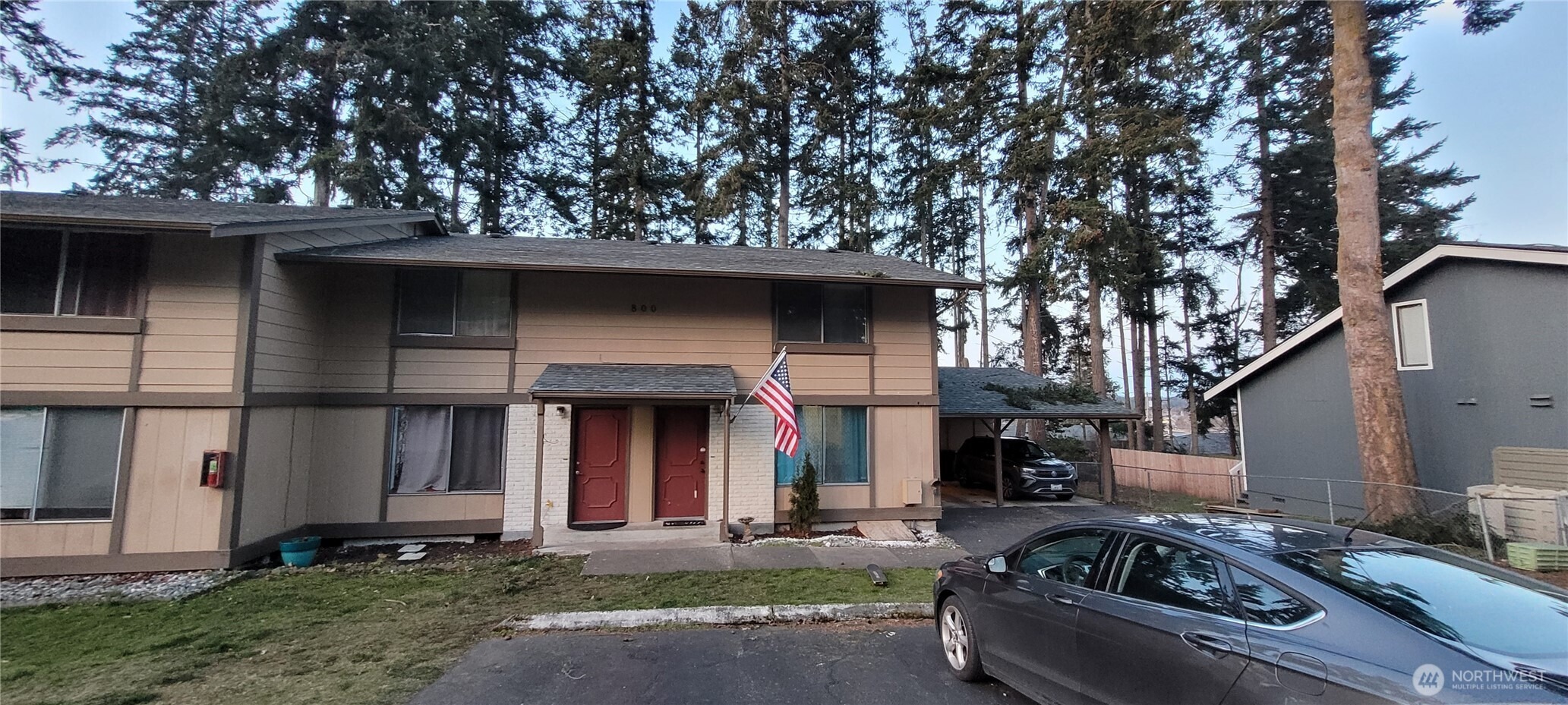 Harrier Cir, Oak Harbor, WA 98277