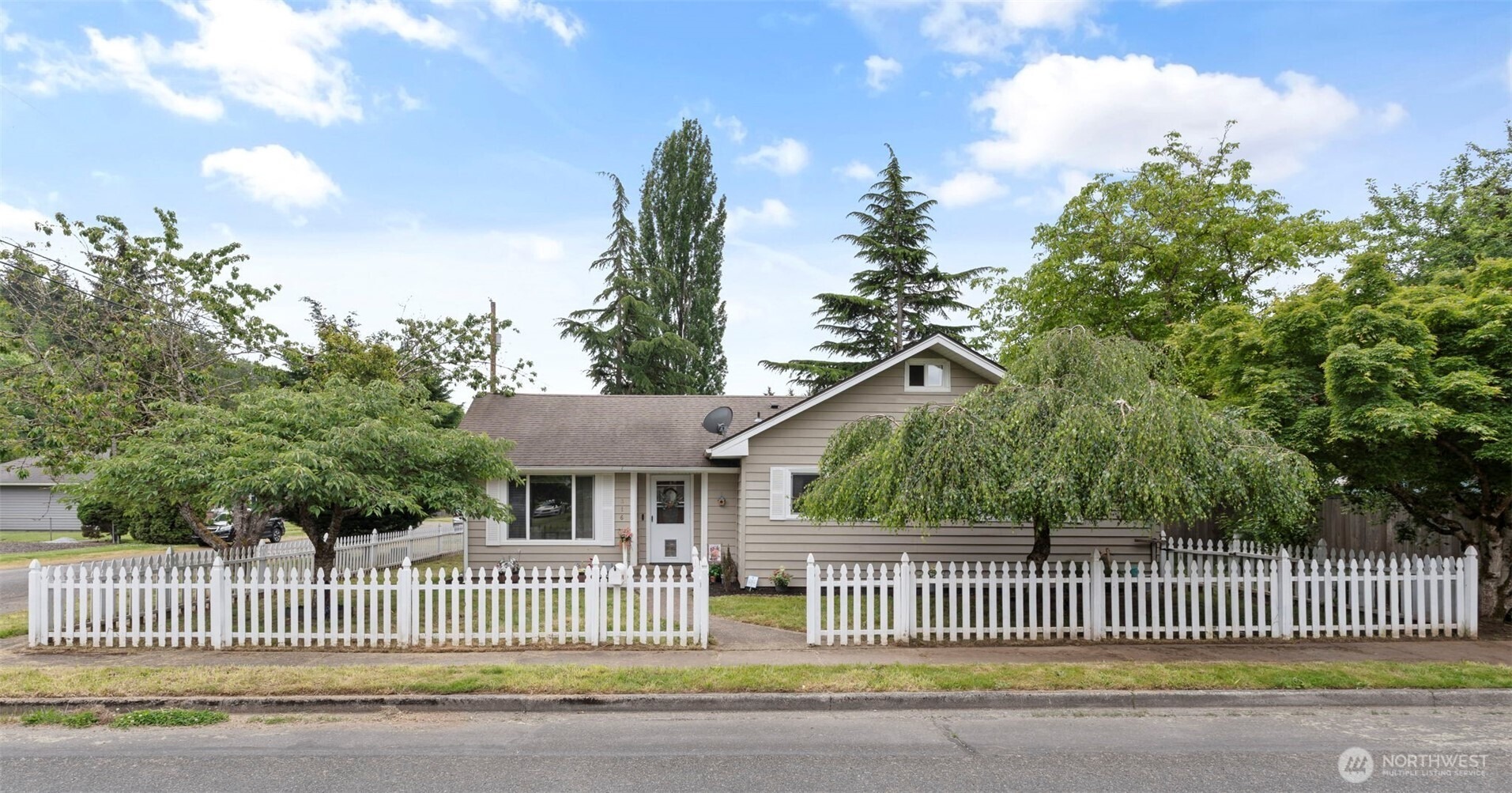 Plum St, Centralia, WA 98531