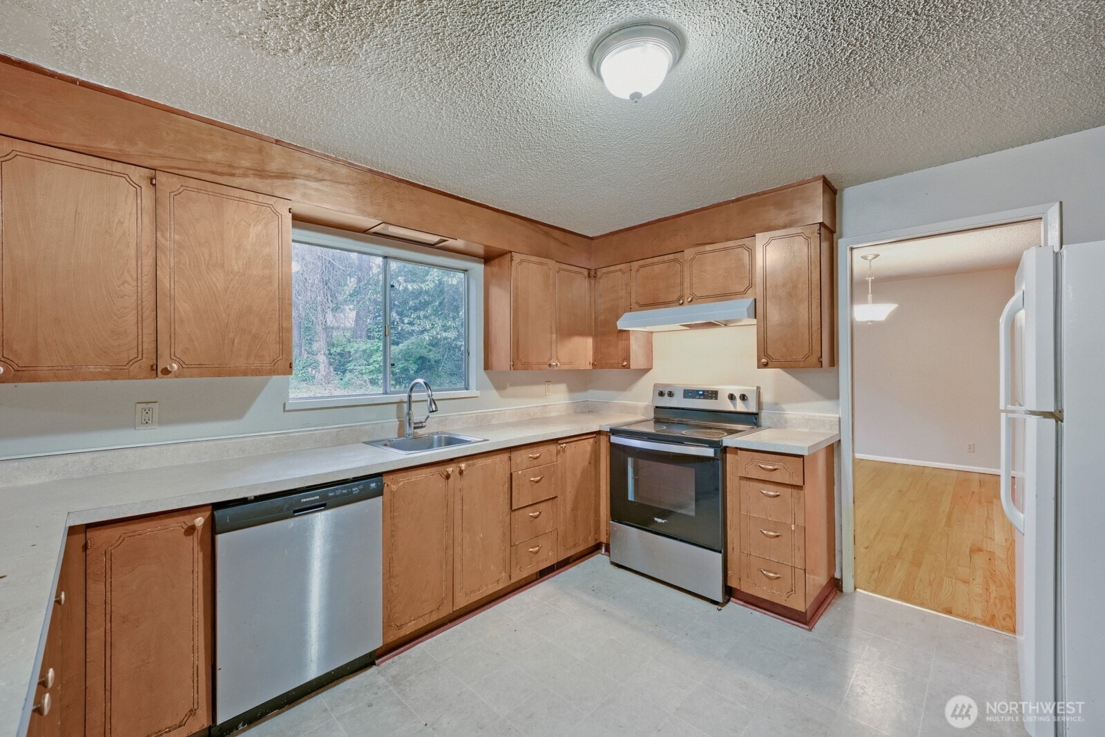 70th Avenue Ct, University Place, WA 98466