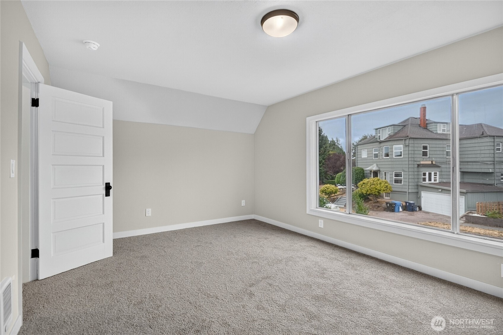 Steele St, Tacoma, WA 98406 #1