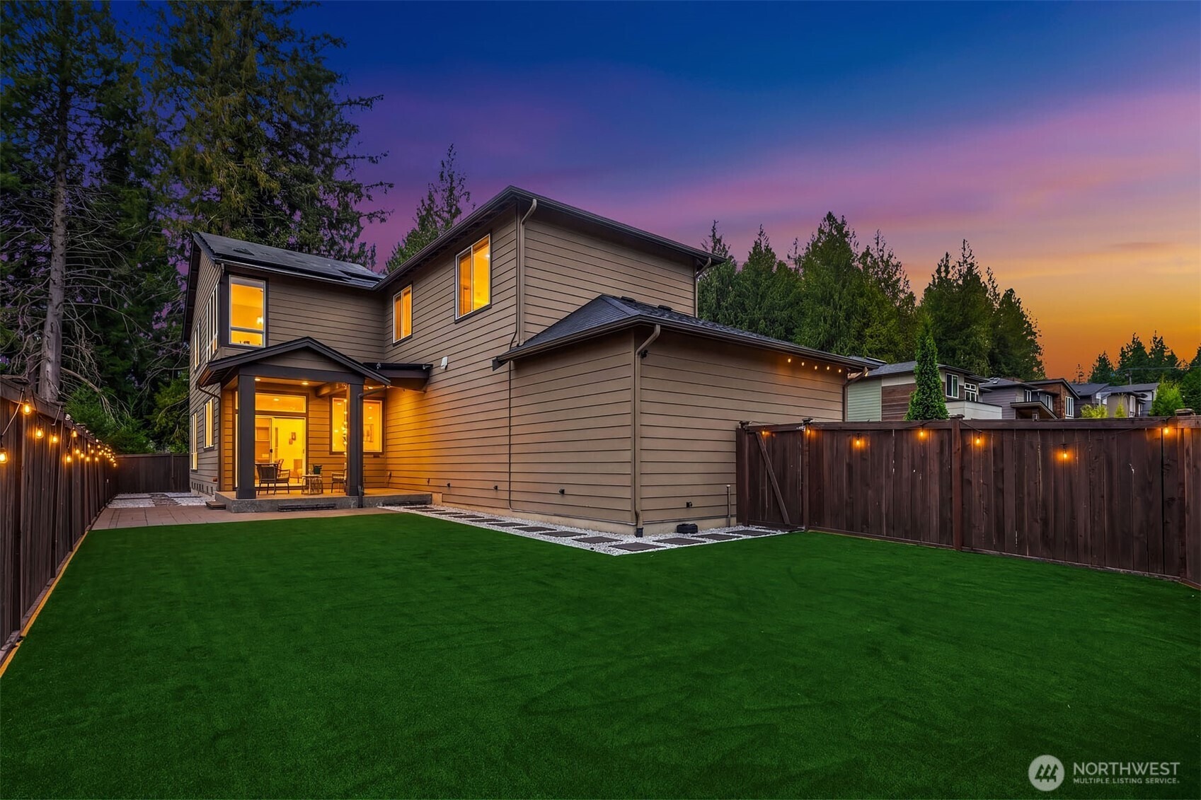 242nd Pl, Sammamish, WA 98074