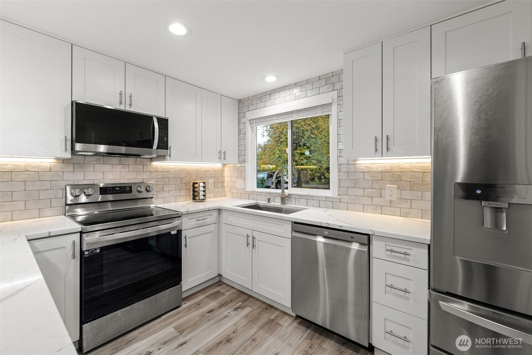 138th Pl, Kirkland, WA 98034 #1