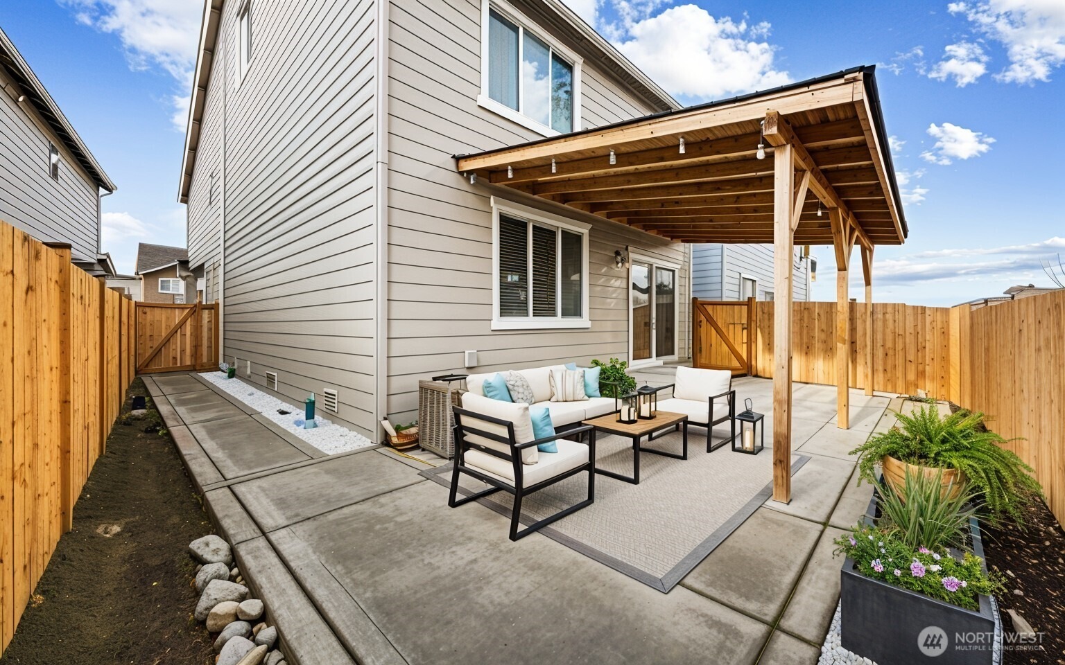 108th Ave, Puyallup, WA 98374 #1