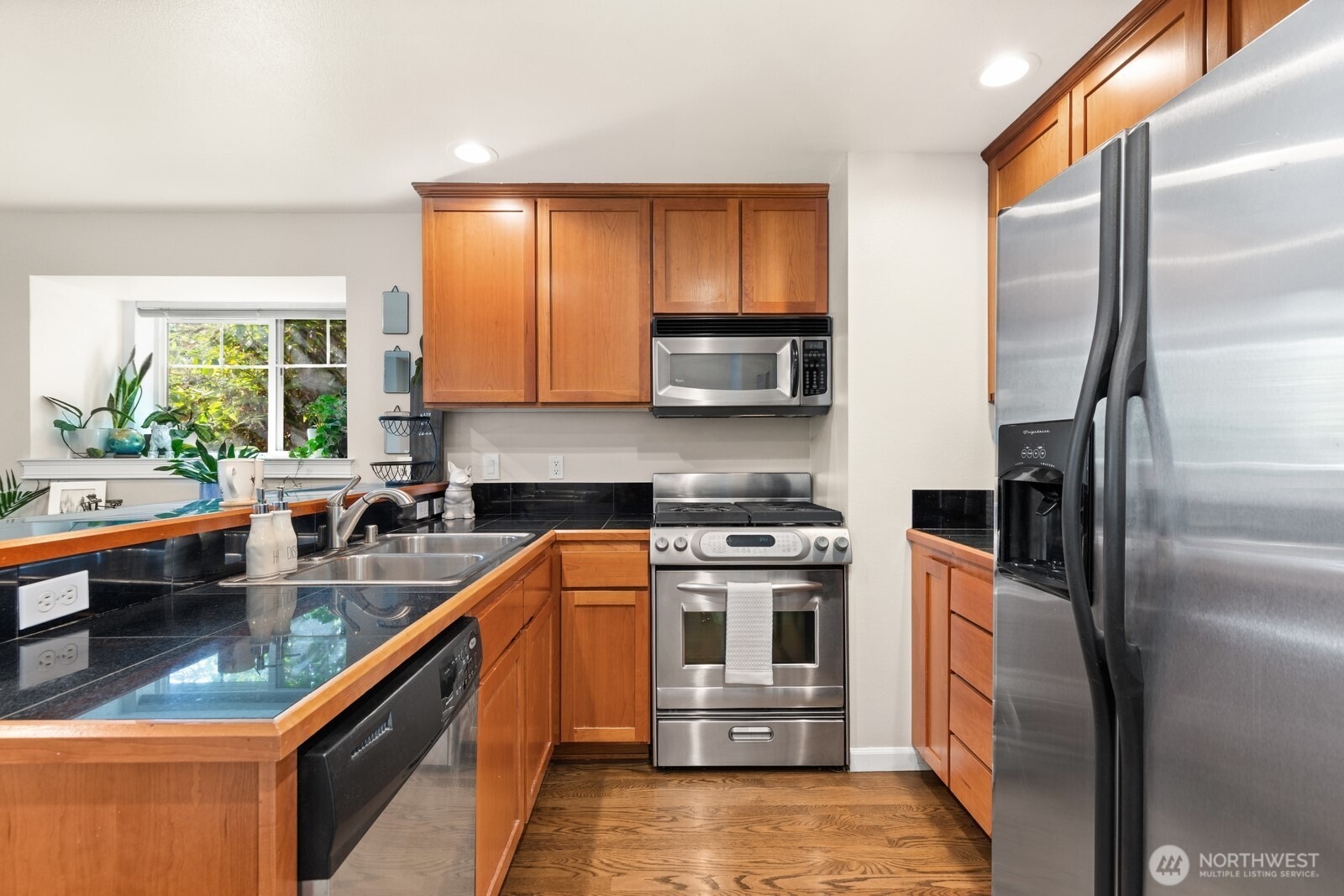 California Ave, Seattle, WA 98136