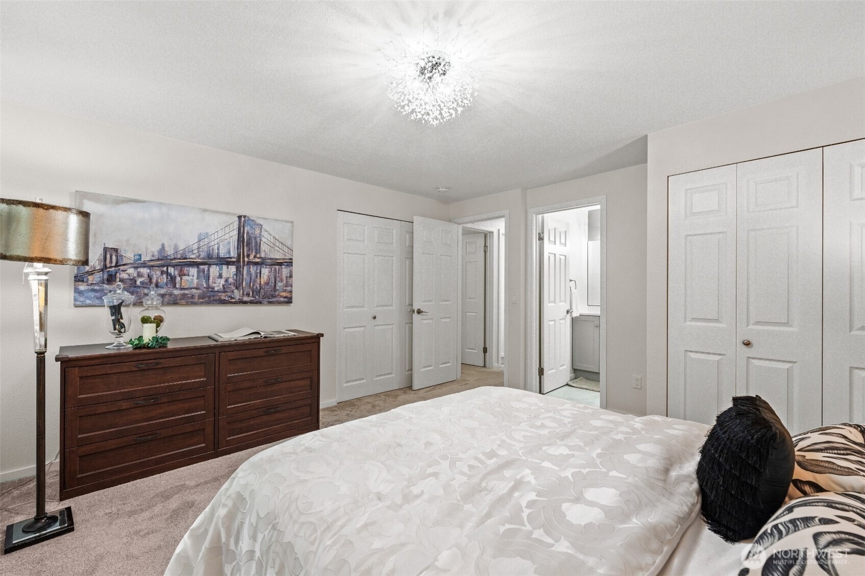 138th Pl, Kirkland, WA 98034
