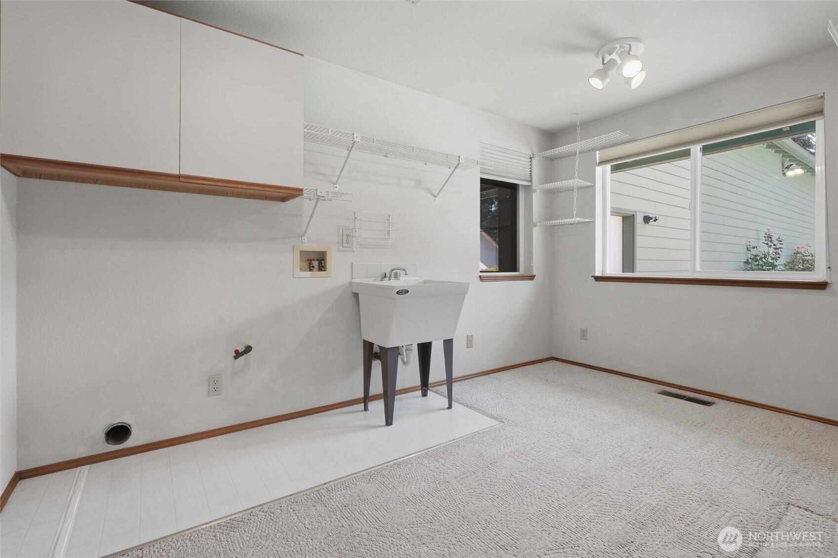 Celebrity Ct, Port Orchard, WA 98367