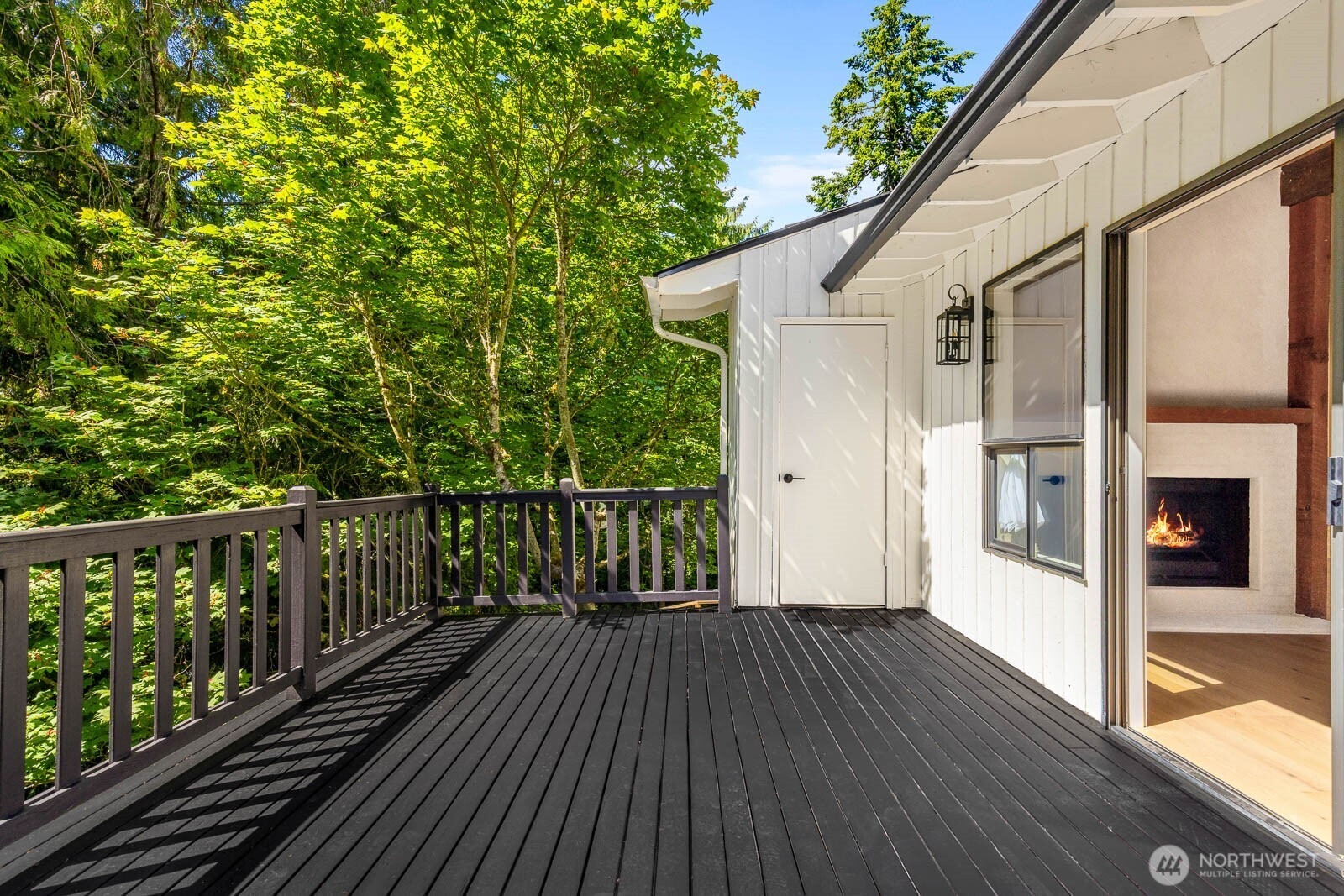 153rd Ave, Bellevue, WA 98006