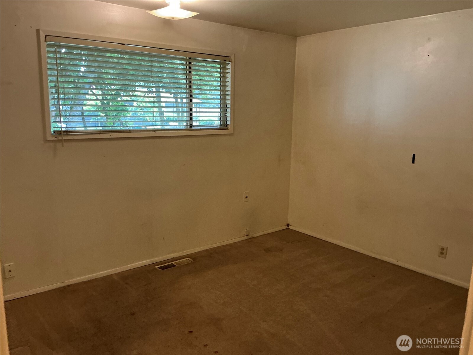 215th St, Edmonds, WA 98026 #1