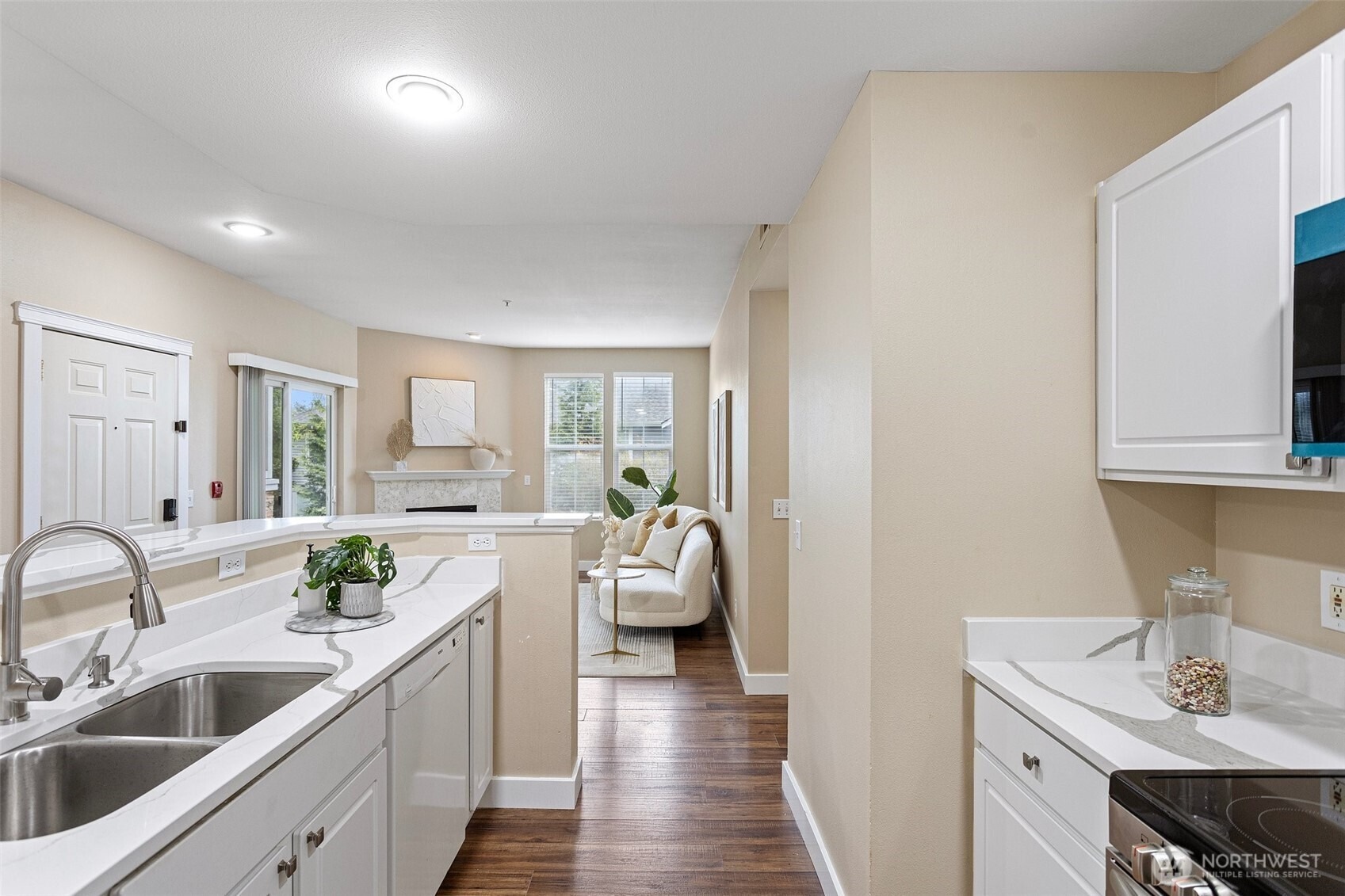 236th Pl, Issaquah, WA 98029