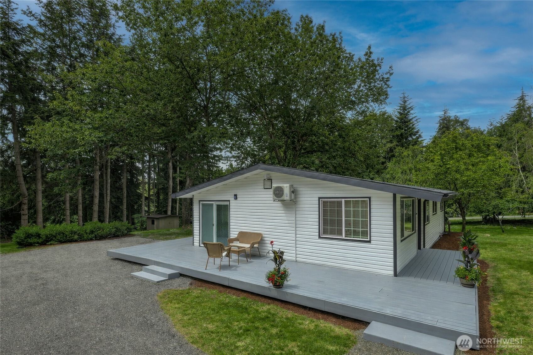 208th Ave, Renton, WA 98058 #1