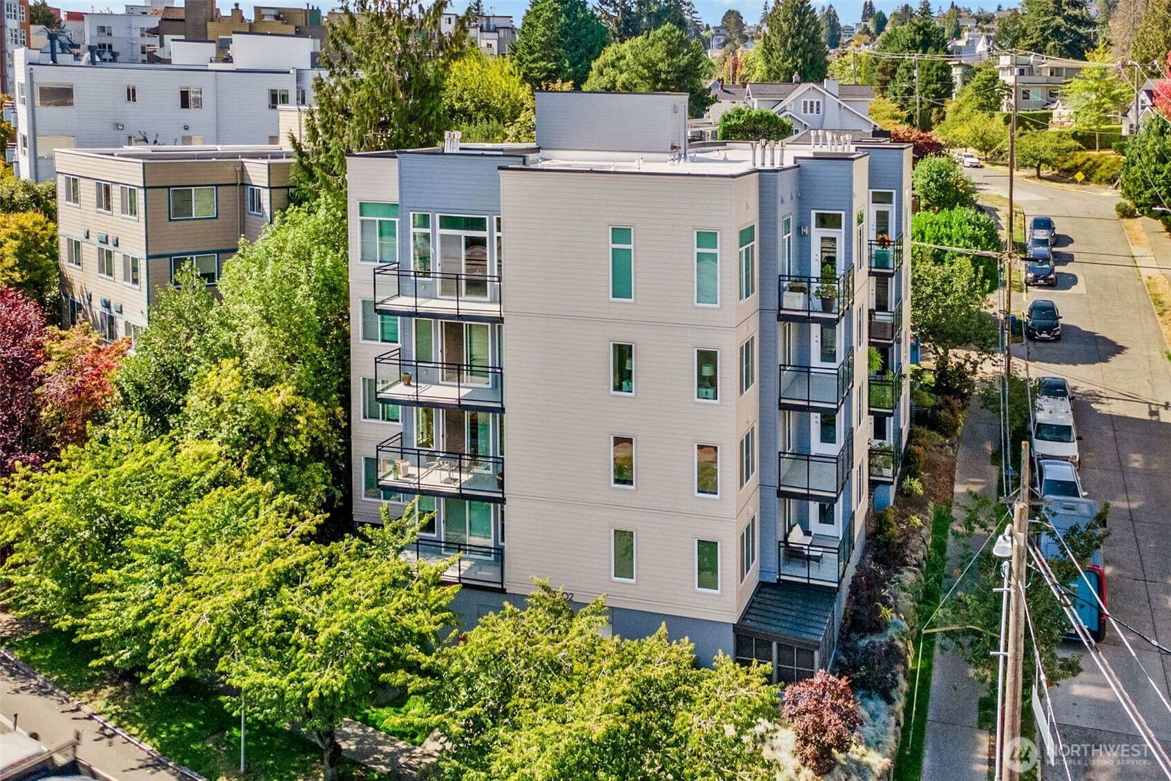 Avalon Way, Seattle, WA 98126