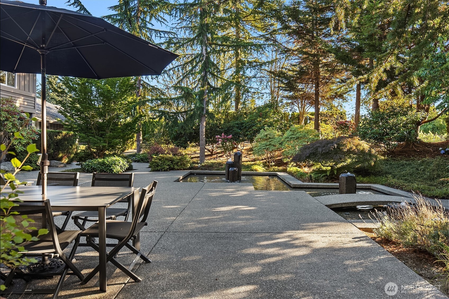 126th Ave, Kirkland, WA 98033
