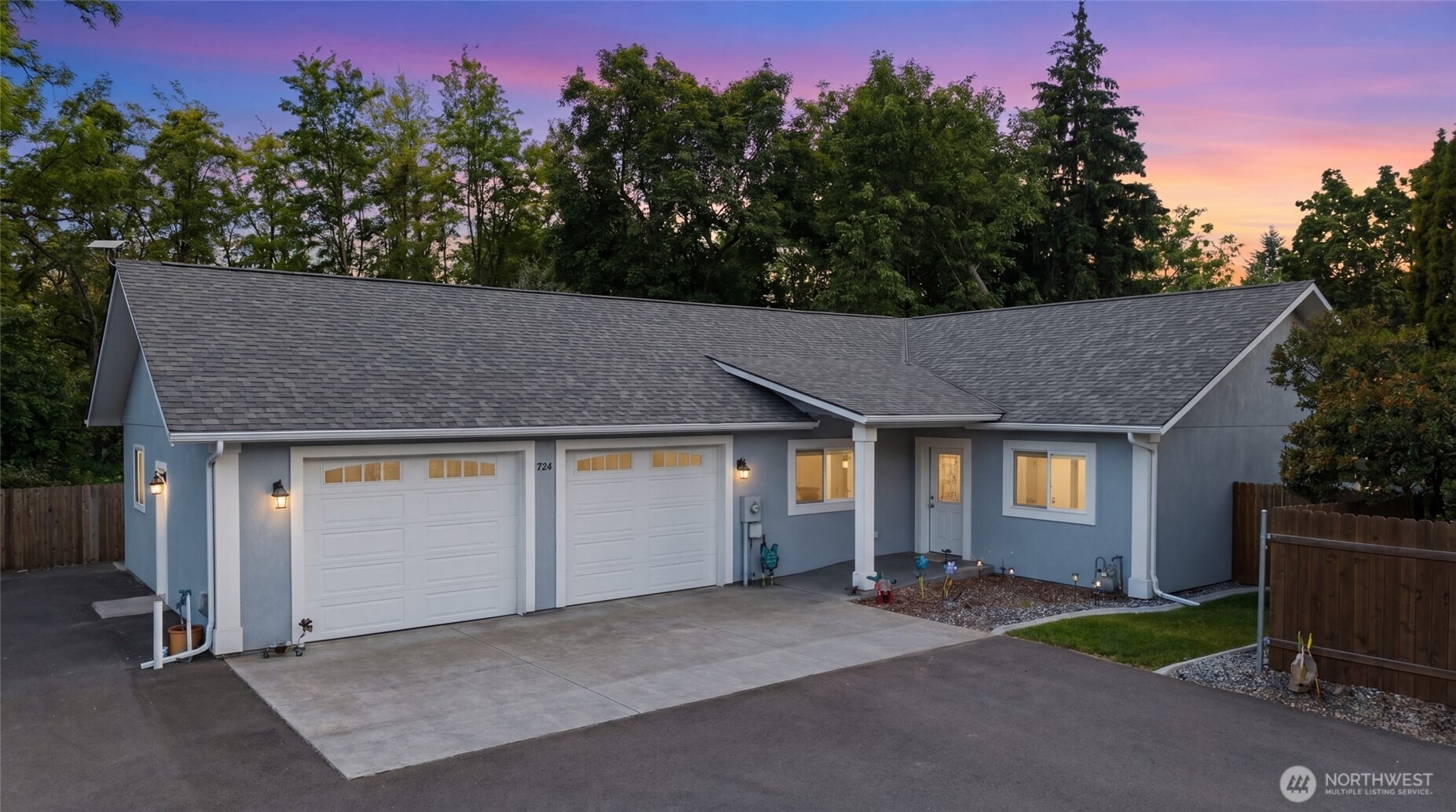 Juniper St, Walla Walla, WA 99362