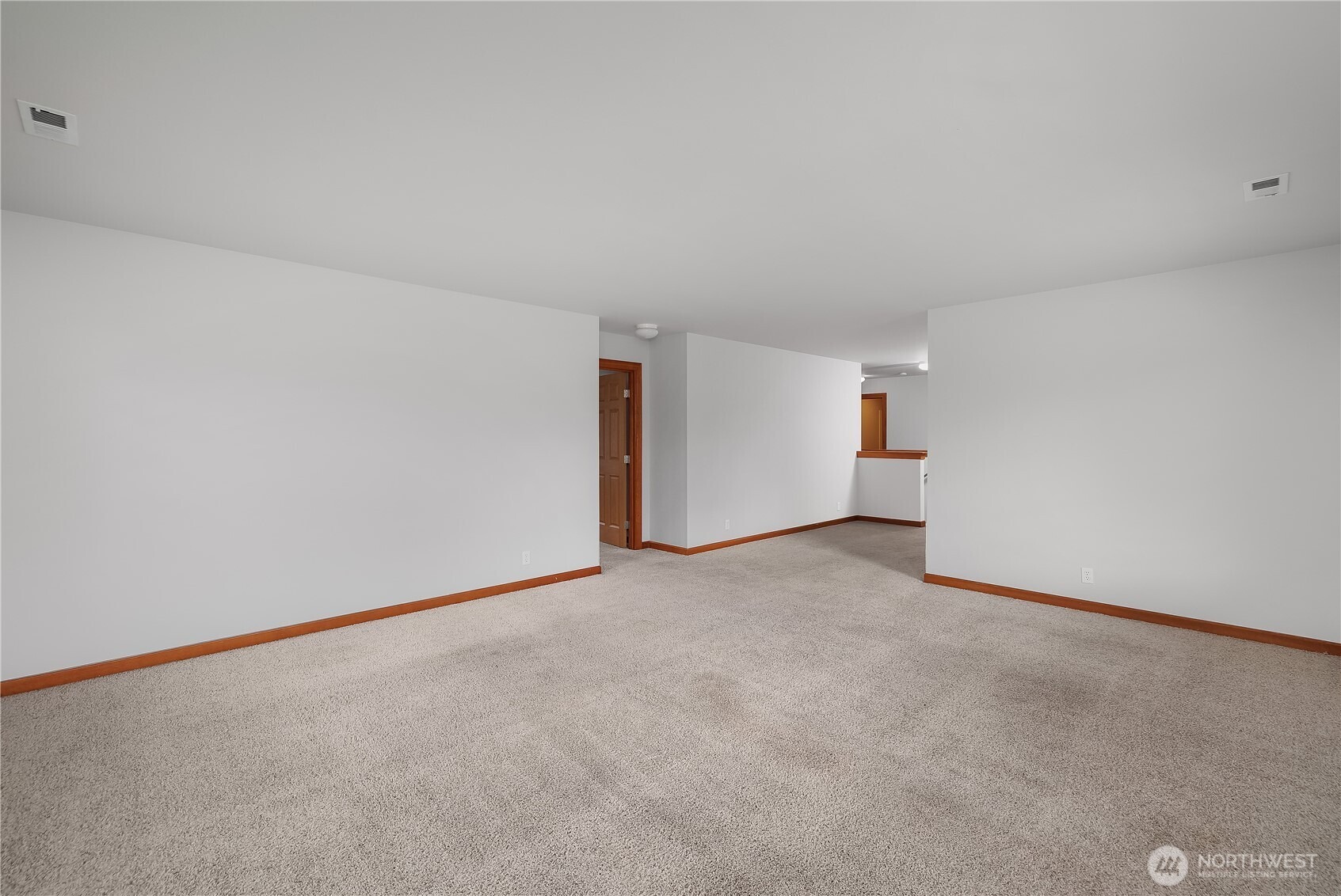 Emerald Ct, Rainier, WA 98576