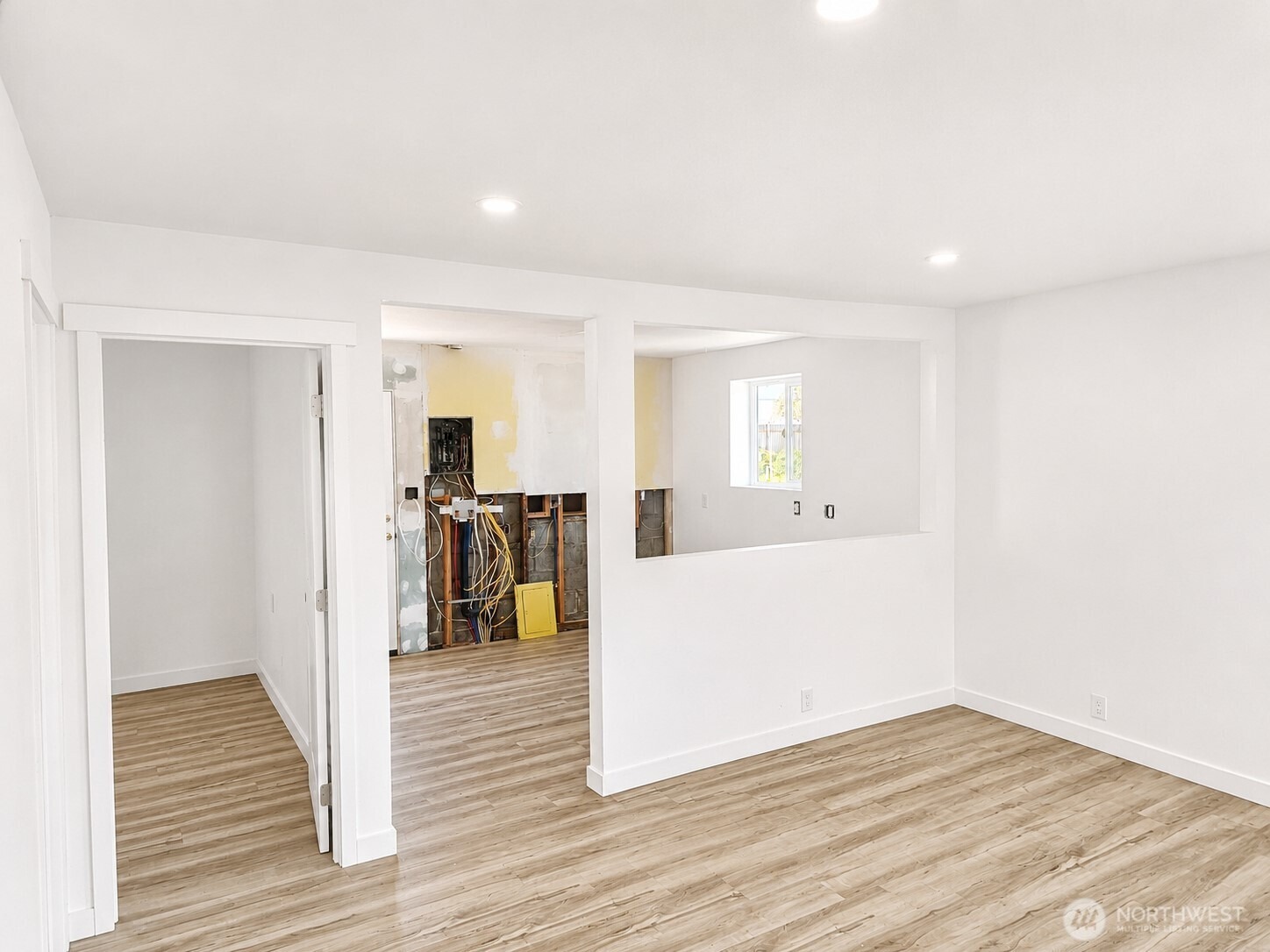 33rd Ave, Tukwila, WA 98168 #1