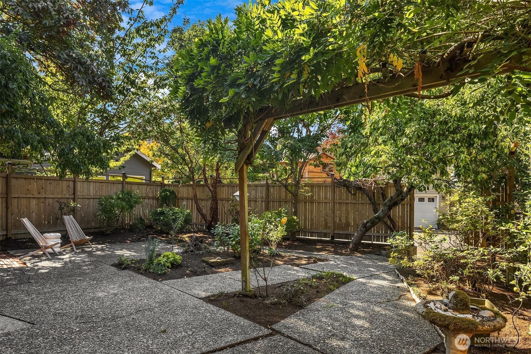 61st Ave, Seattle, WA 98116