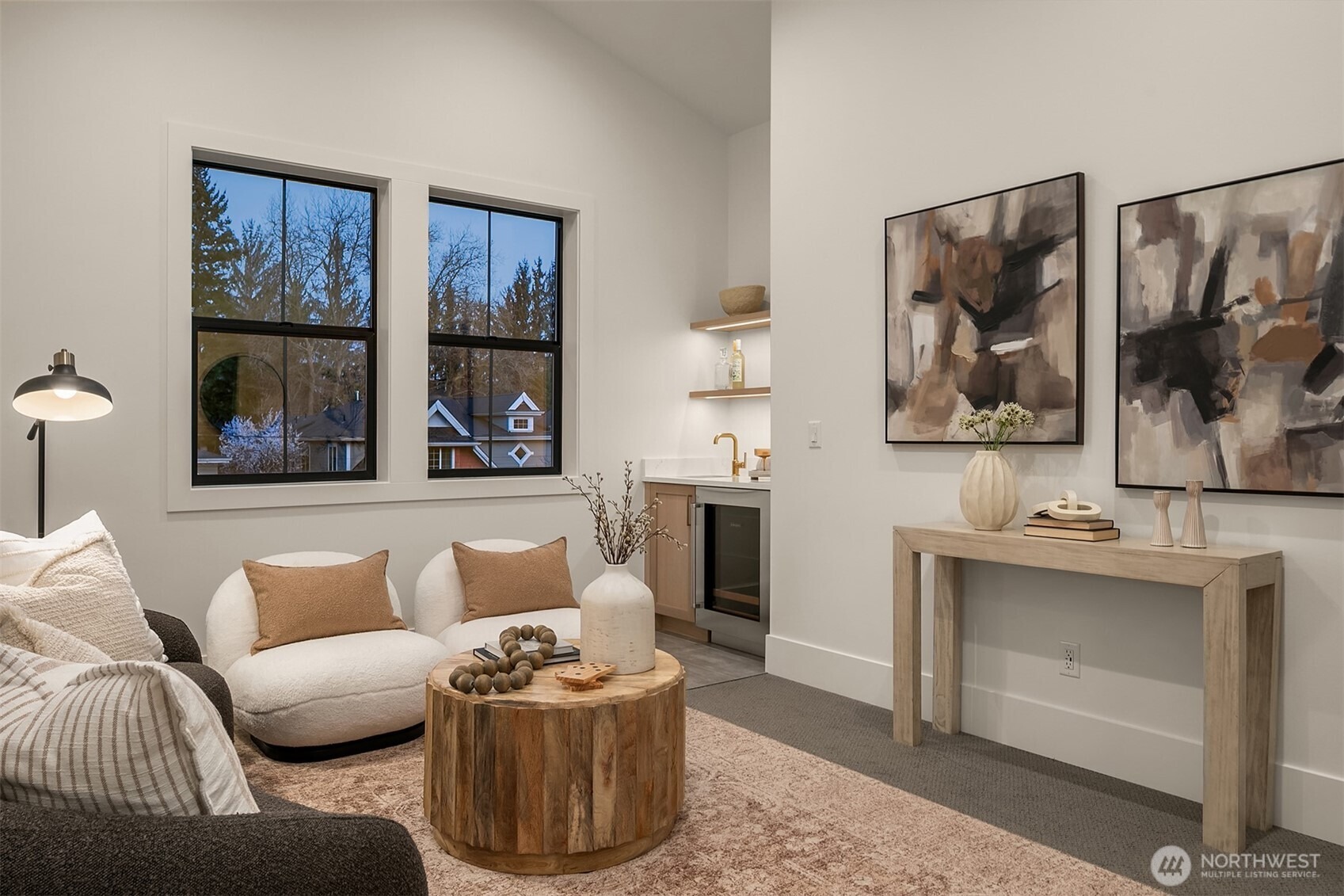 103rd Ave, Bellevue, WA 98004