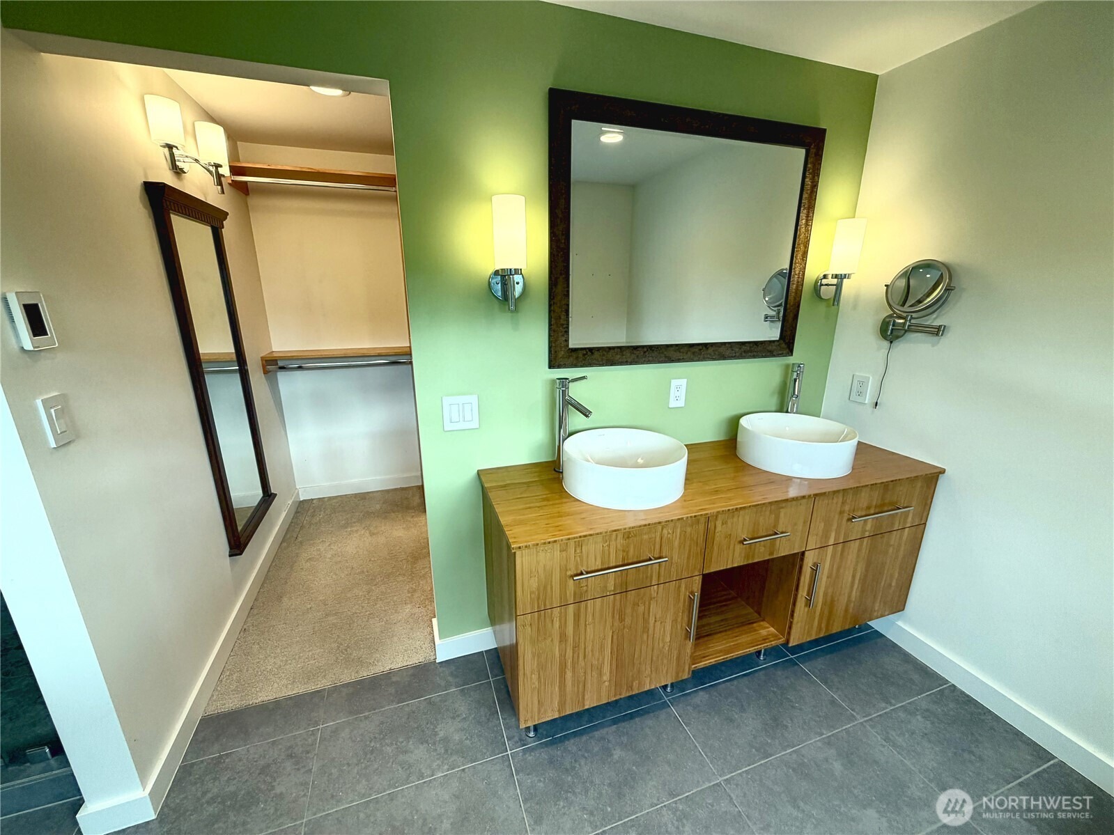 Vining Pl, Bellingham, WA 98226