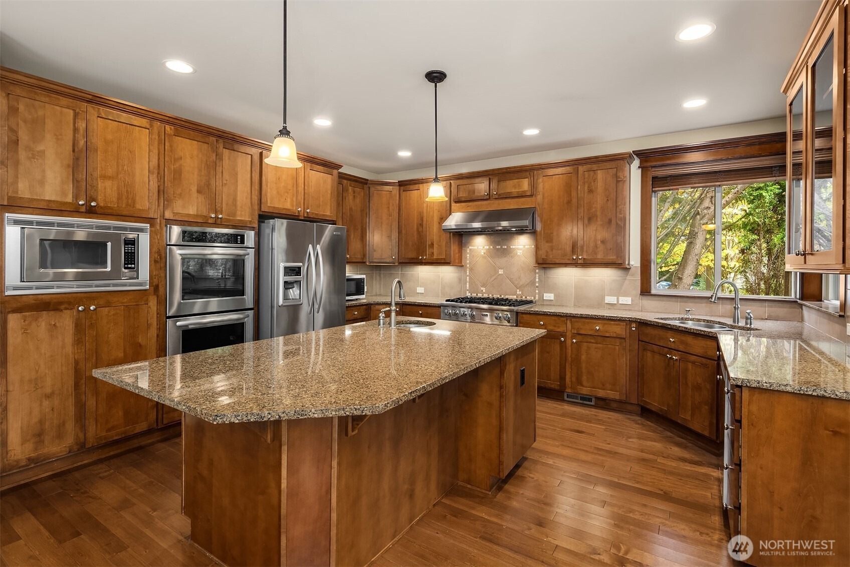 30th St, Sammamish, WA 98075