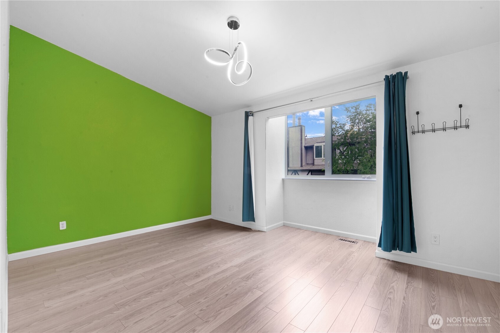 112th St, Seattle, WA 98146