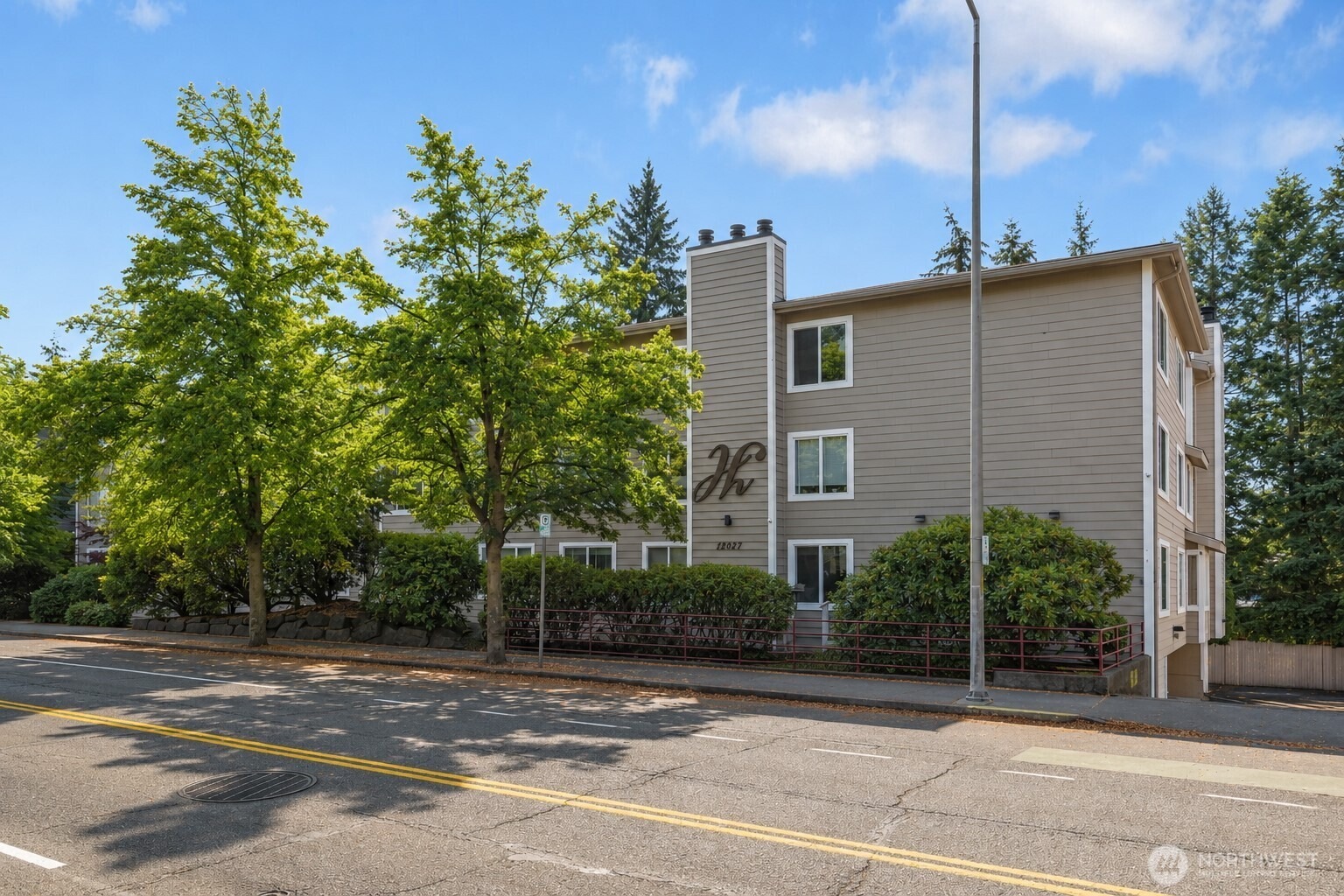 15th Ave, Seattle, WA 98125 #1