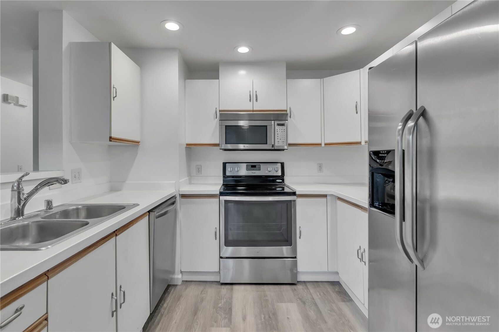 231st Pl, Kent, WA 98032