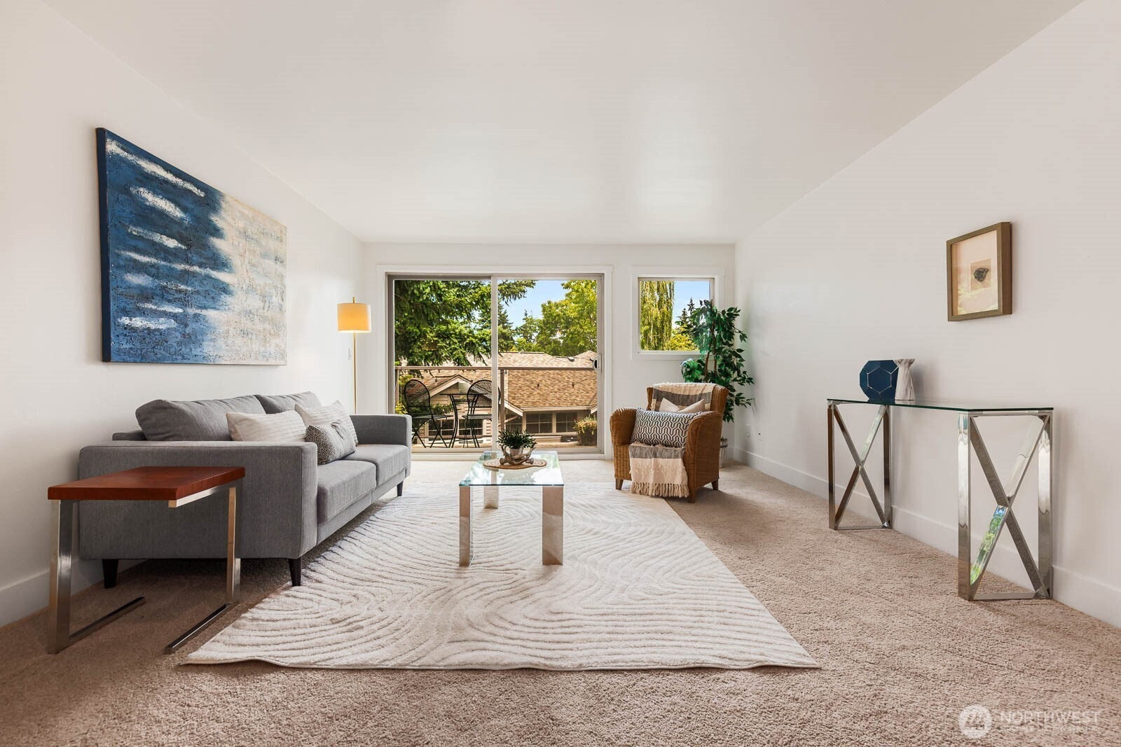 Bowdoin Way, Edmonds, WA 98026
