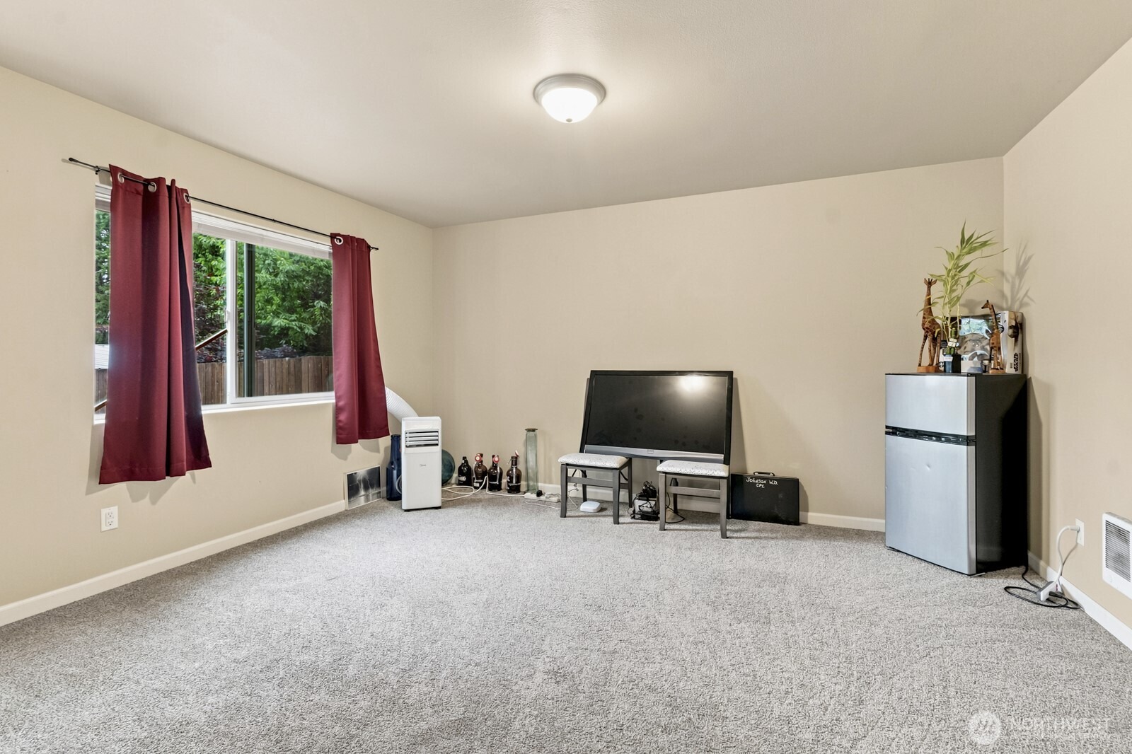 Kelby Cir, Port Orchard, WA 98366 #1