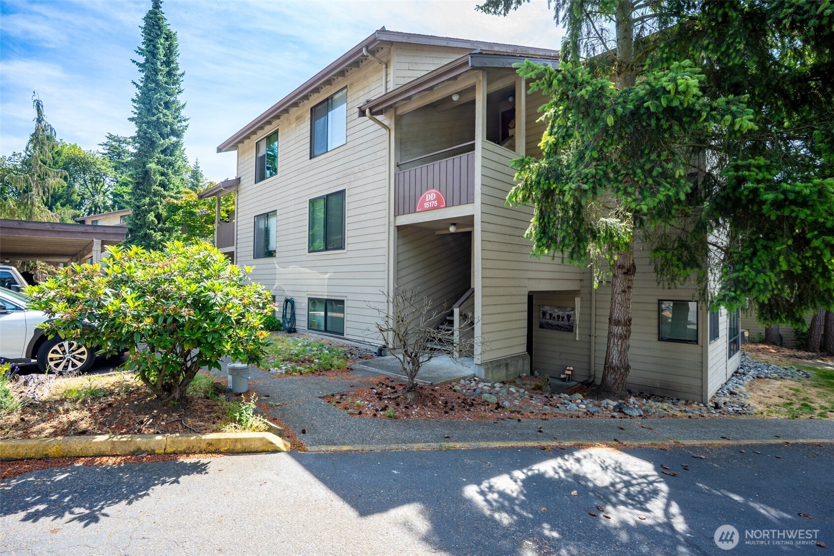 Sunwood Blvd, Tukwila, WA 98188