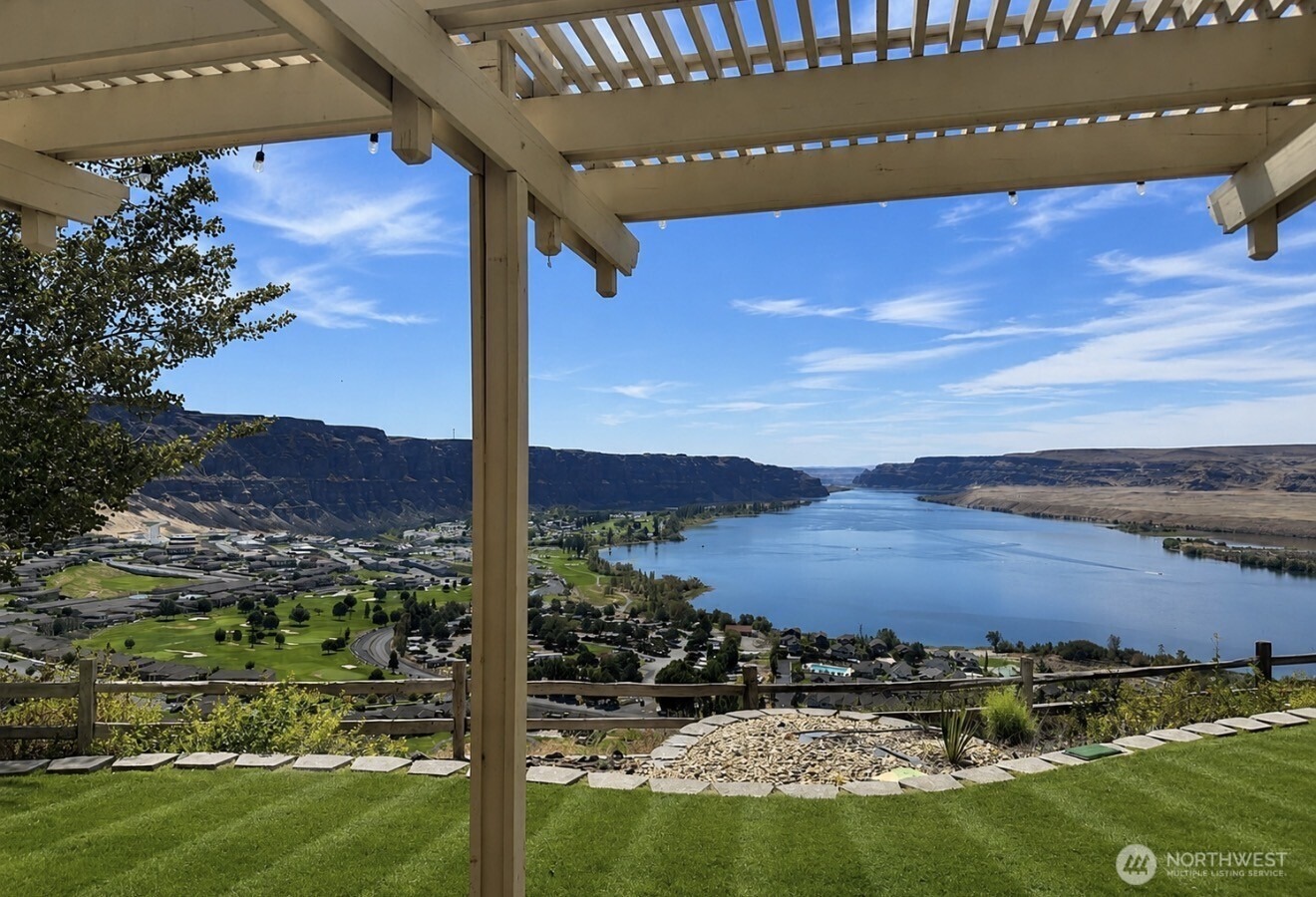 Rd 9 7 , Quincy, WA 98848