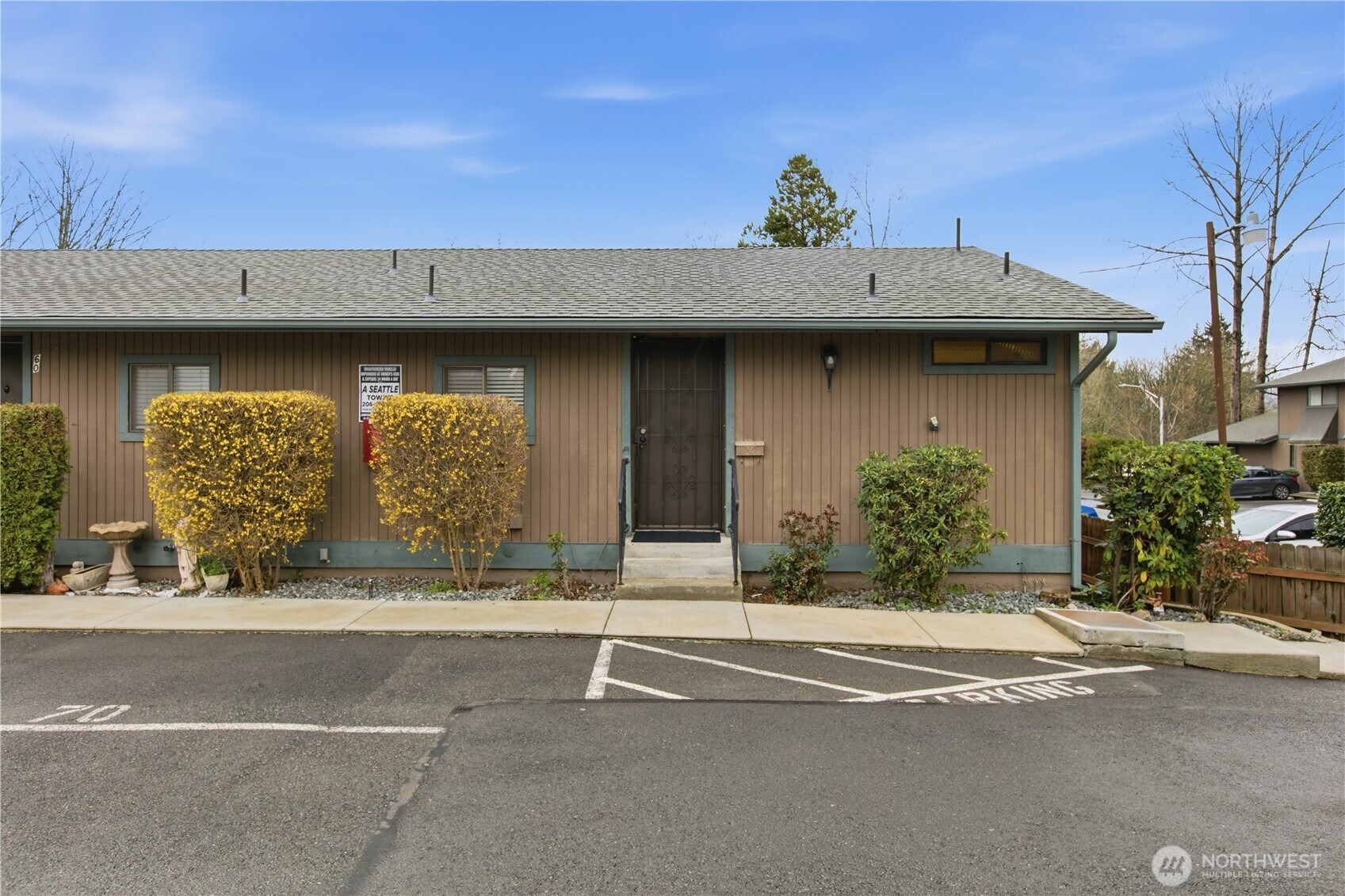 37th Ave, Tukwila, WA 98168 #1