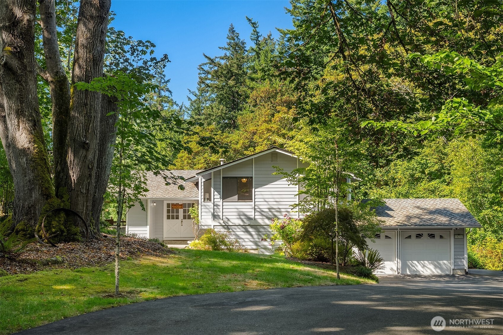 23rd St, Sammamish, WA 98075