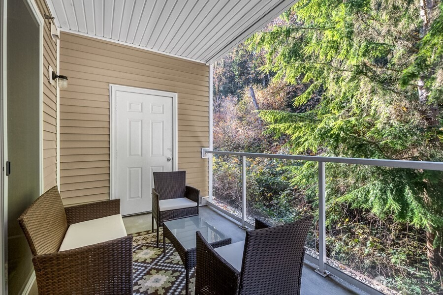 Harrington Pl, Renton, WA 98058