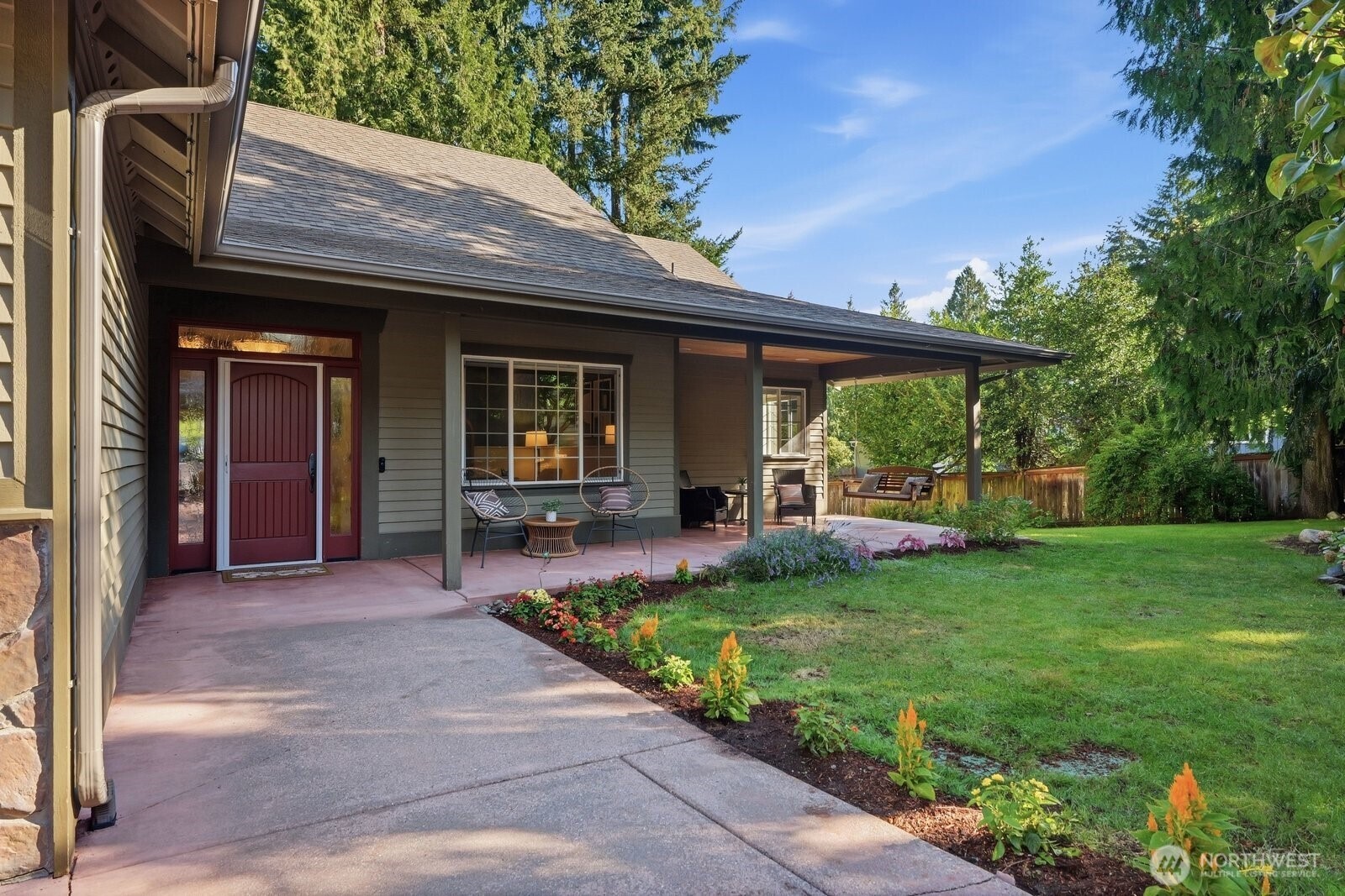 37th Ave, Lake Forest Park, WA 98155