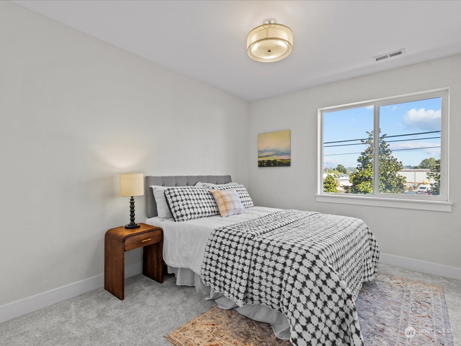 8th Ave, Seattle, WA 98108
