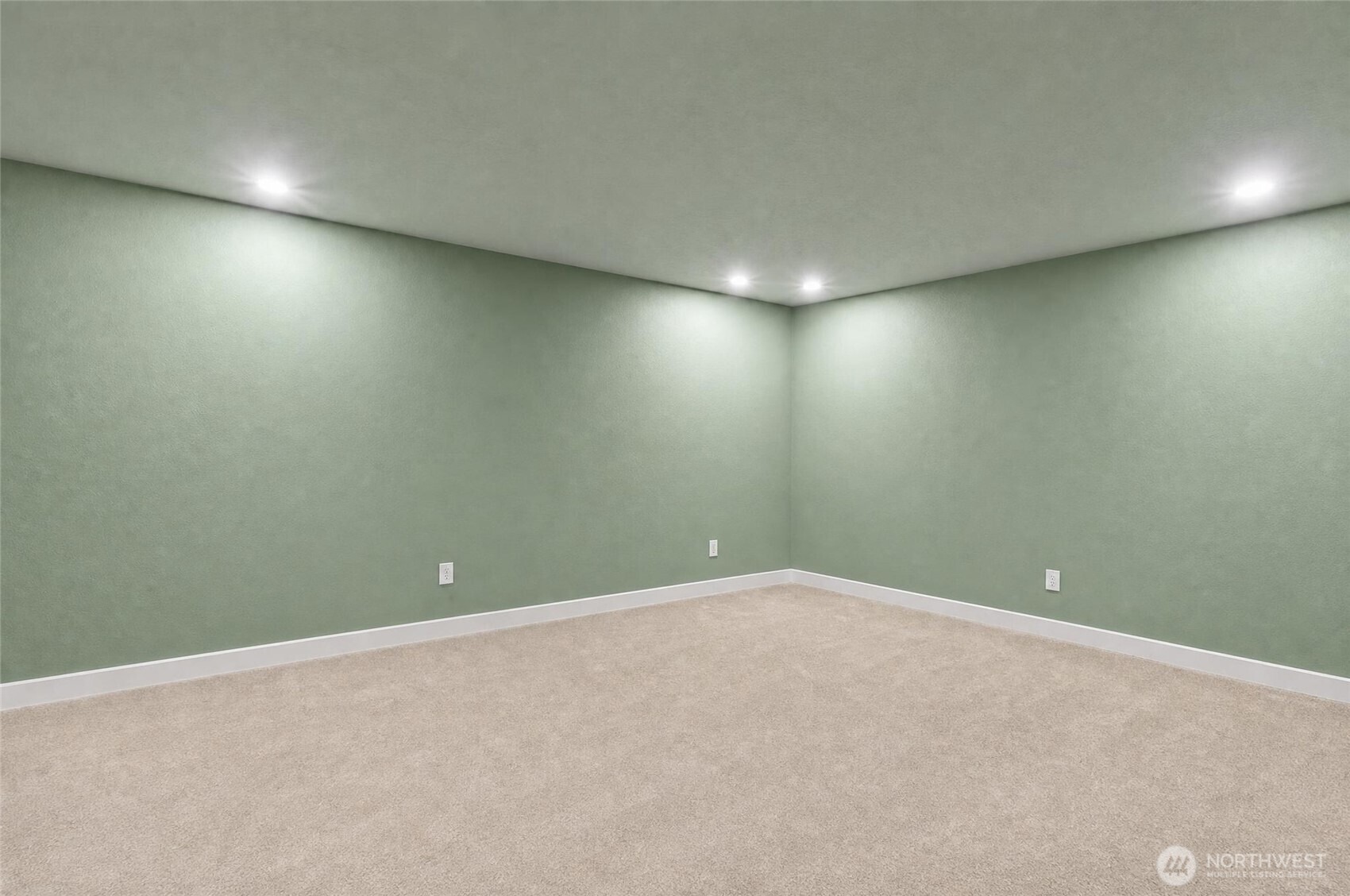 52nd Ave, Kent, WA 98032 #1