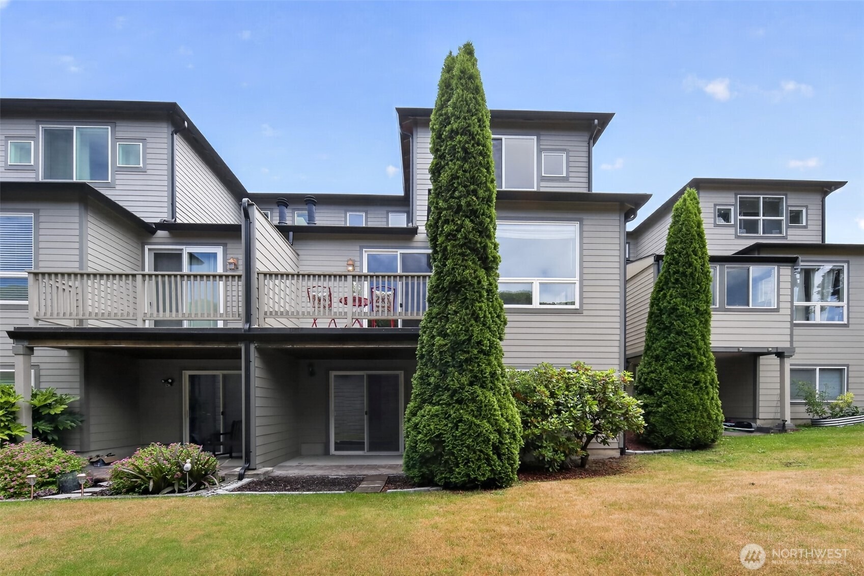 118th Ave, Kirkland, WA 98033 #1