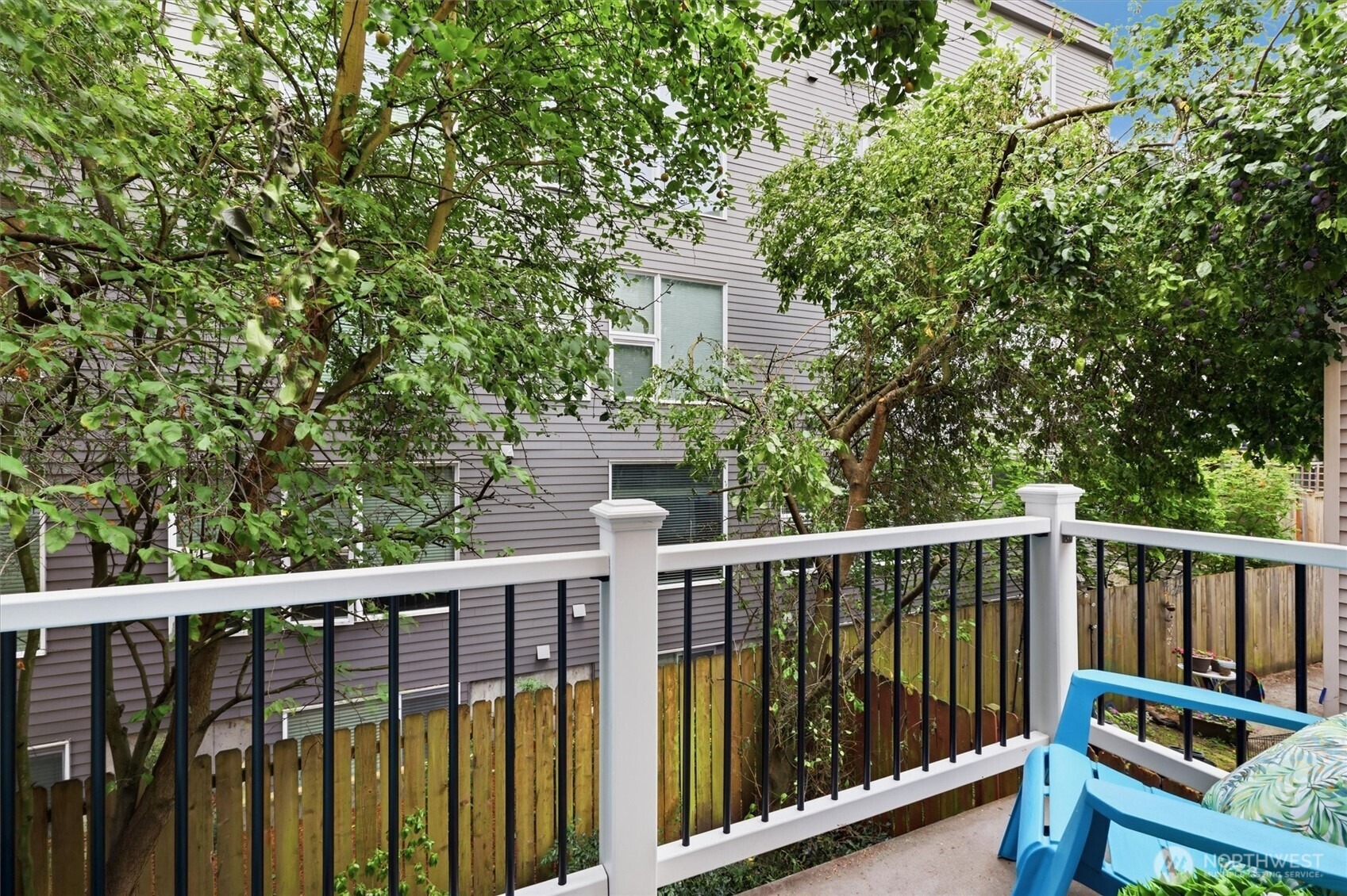 Weedin Pl, Seattle, WA 98115 #1