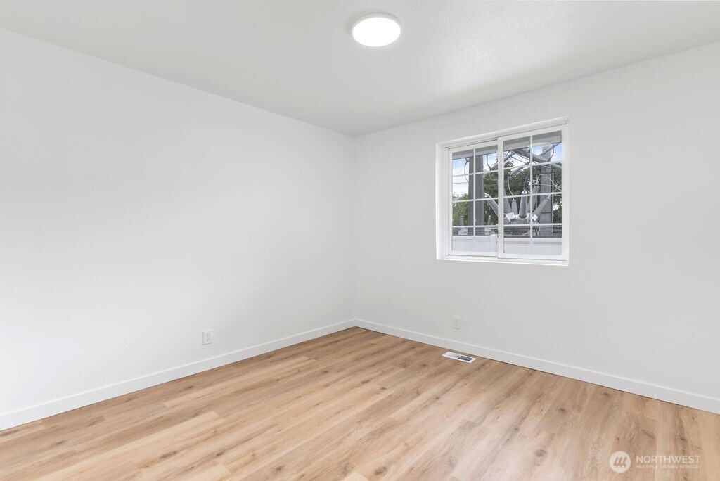 100th St, Tacoma, WA 98498