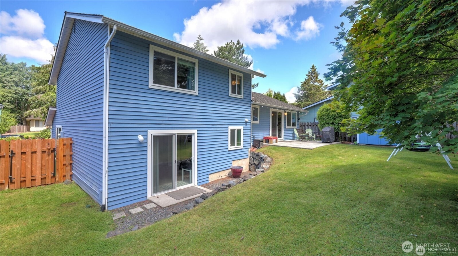 160th Ave, Renton, WA 98058