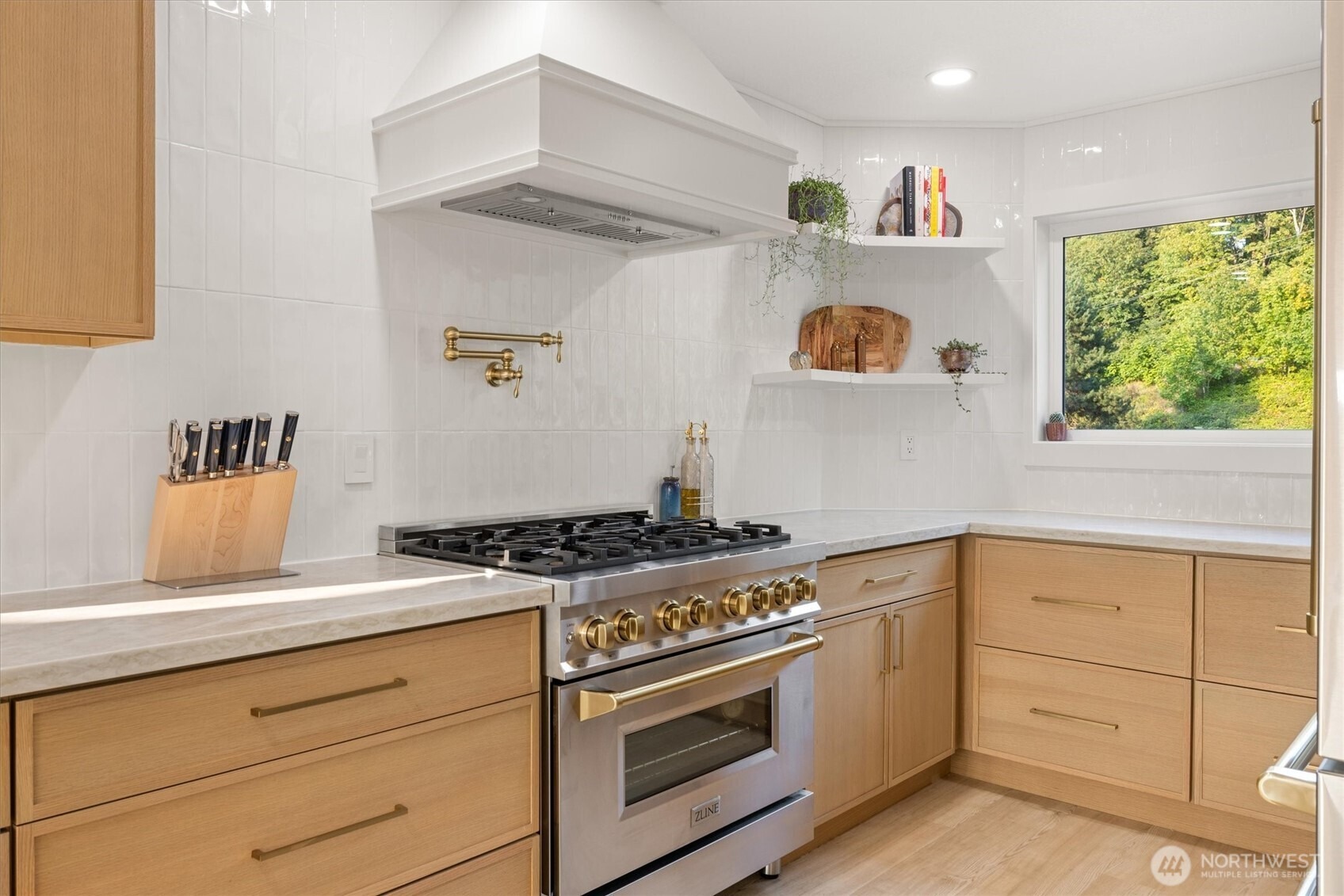 64th Ct, Woodland, WA 98674