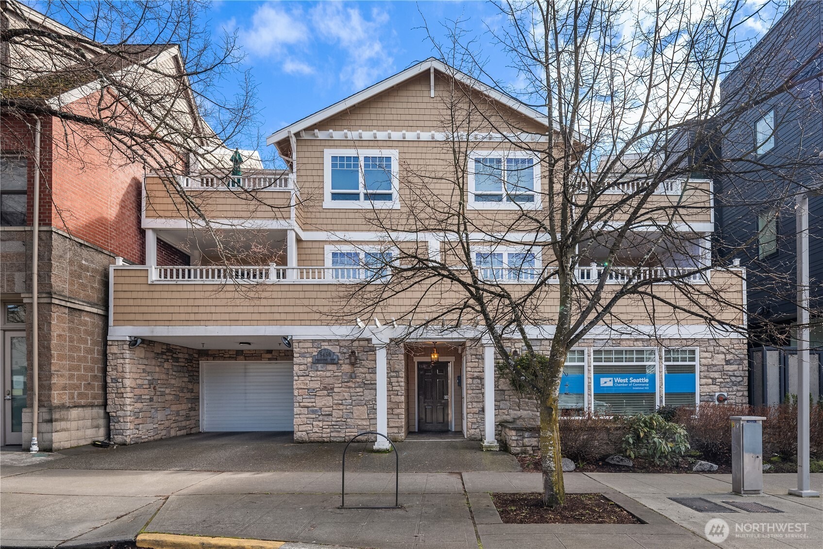 California Ave, Seattle, WA 98136