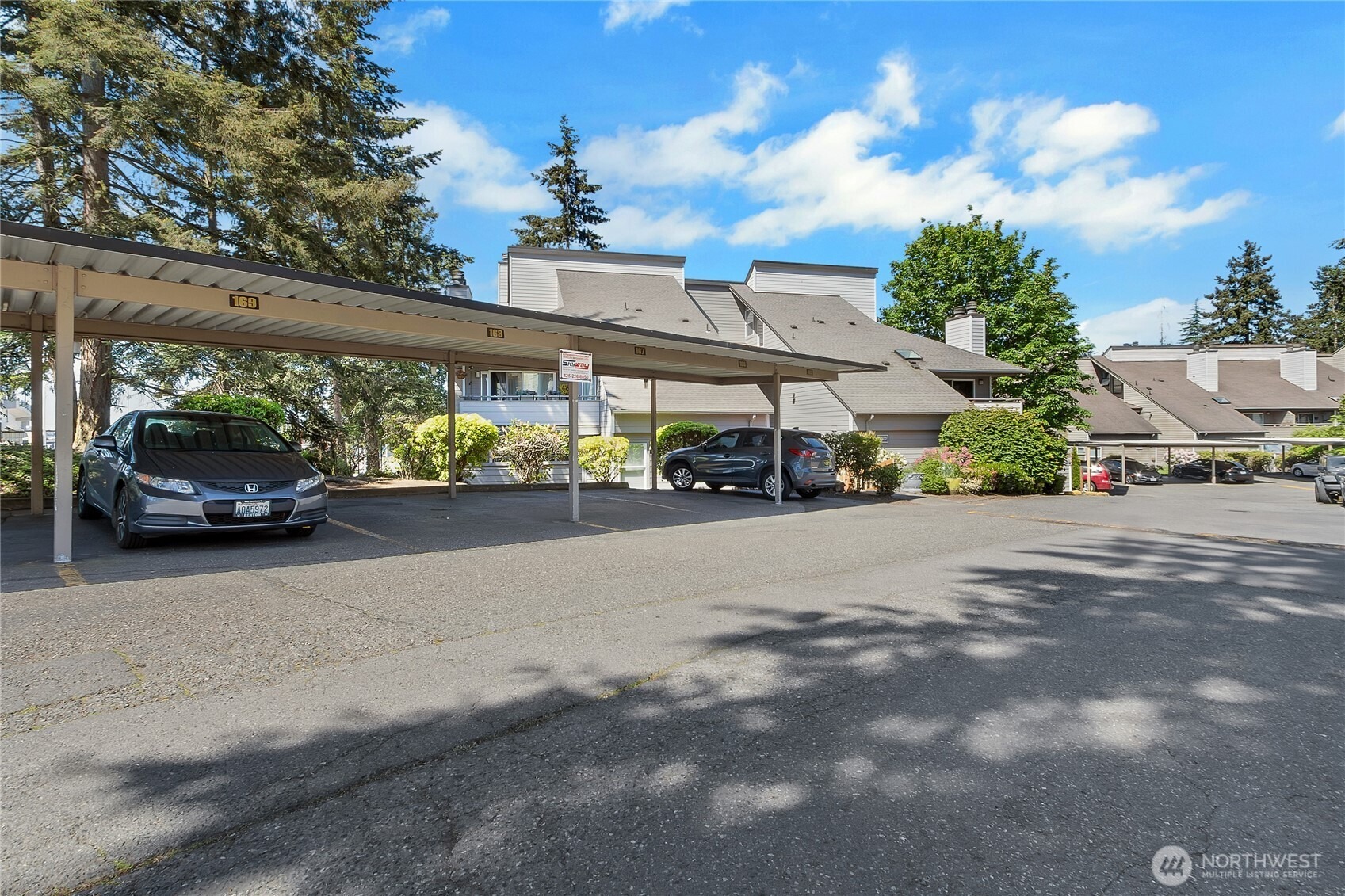317th St, Federal Way, WA 98003