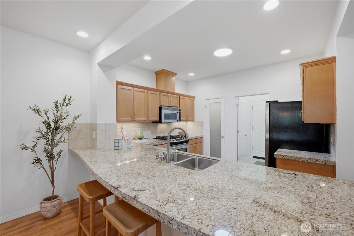 238th Pl, Redmond, WA 98053 #1