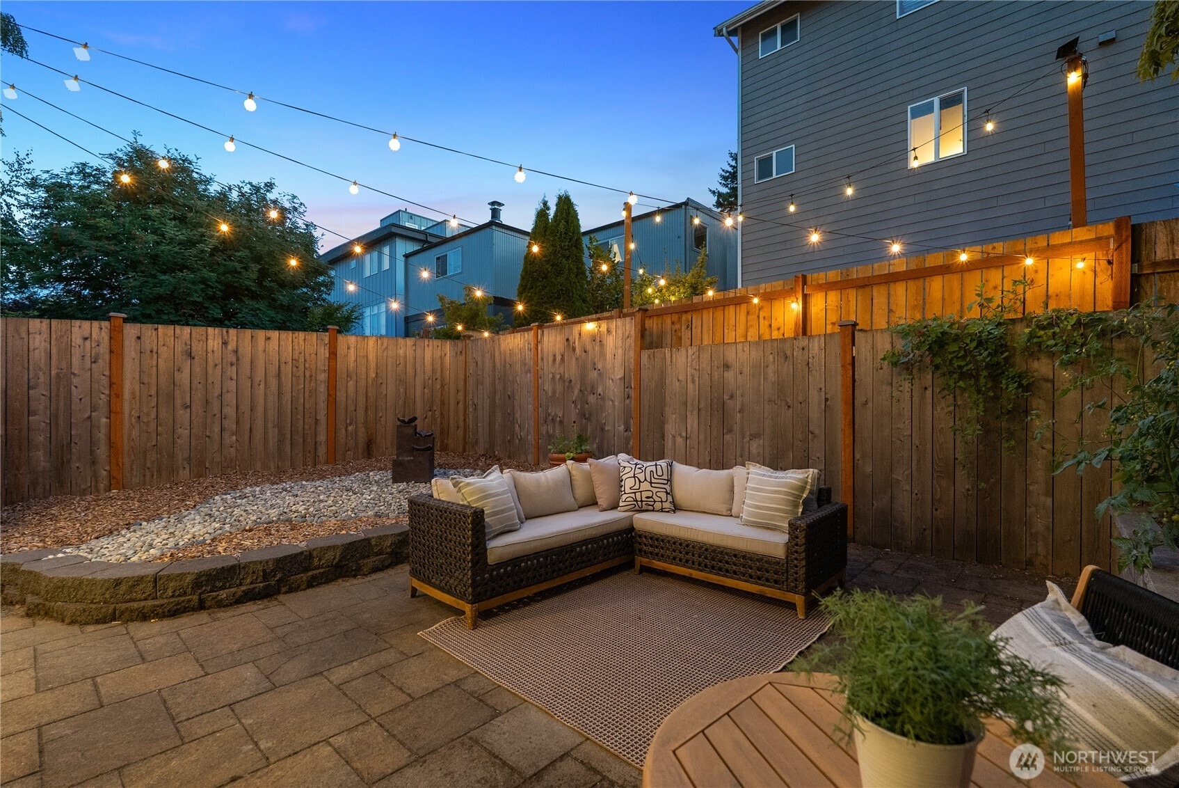 Ashworth Ave, Seattle, WA 98103 #1