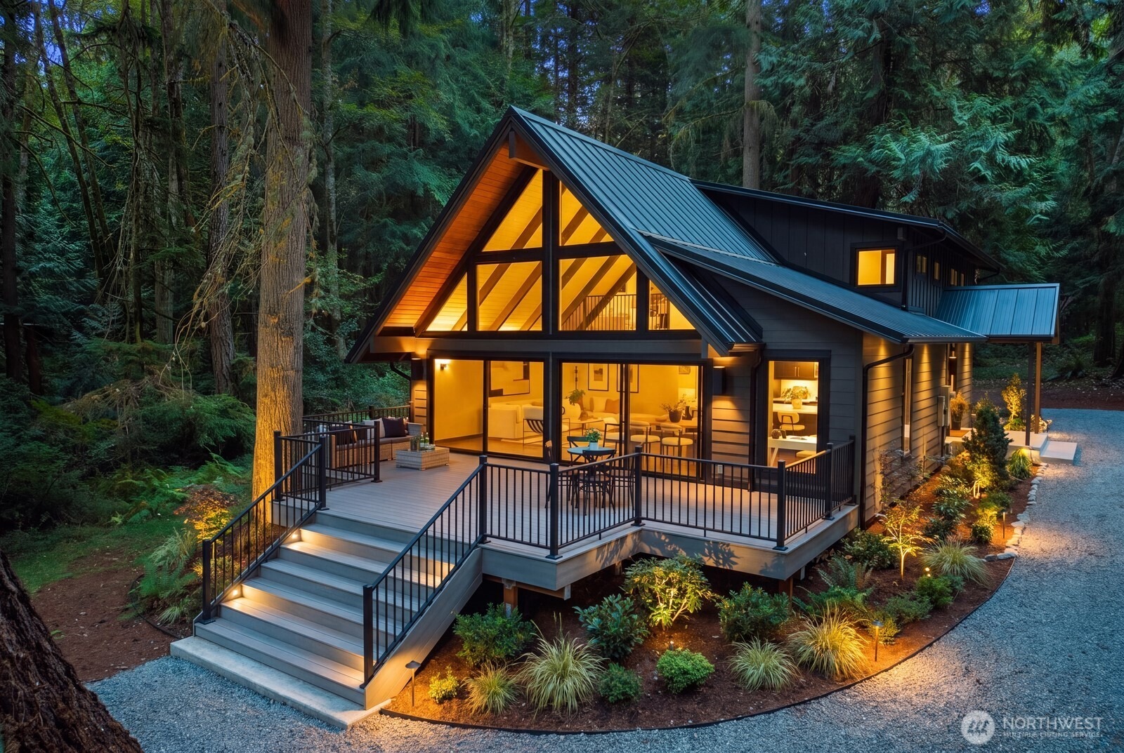 204th St, Vashon, WA 98070