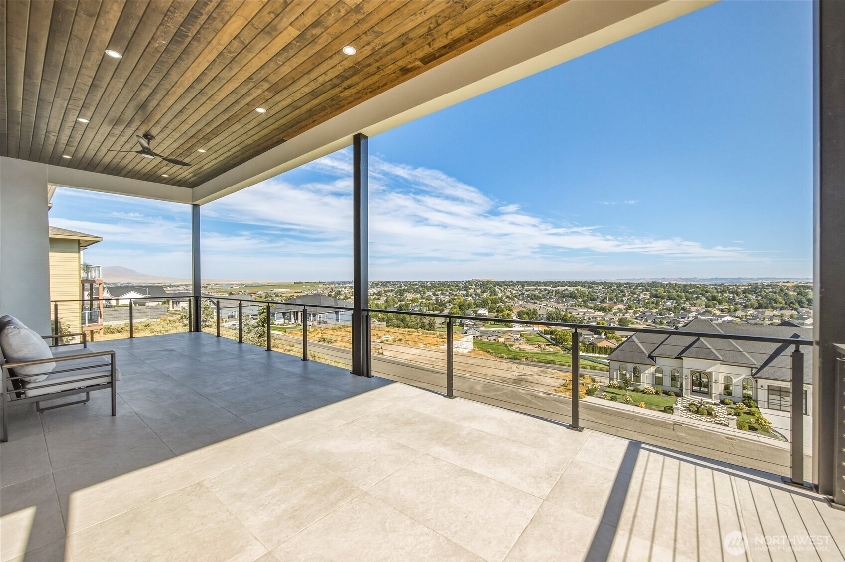 Hershey Ln, West Richland, WA 99353