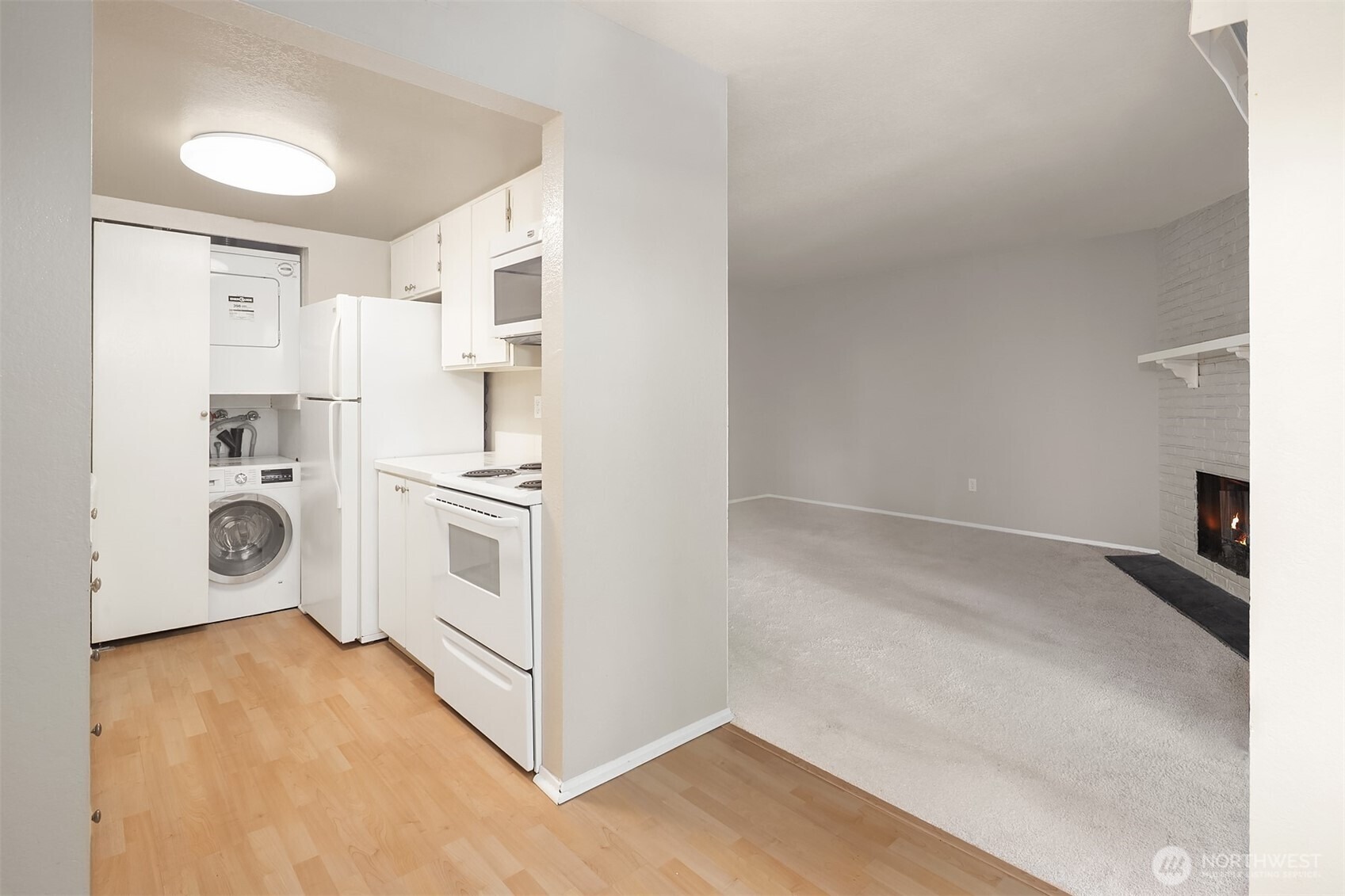 100th Ave, Kirkland, WA 98034